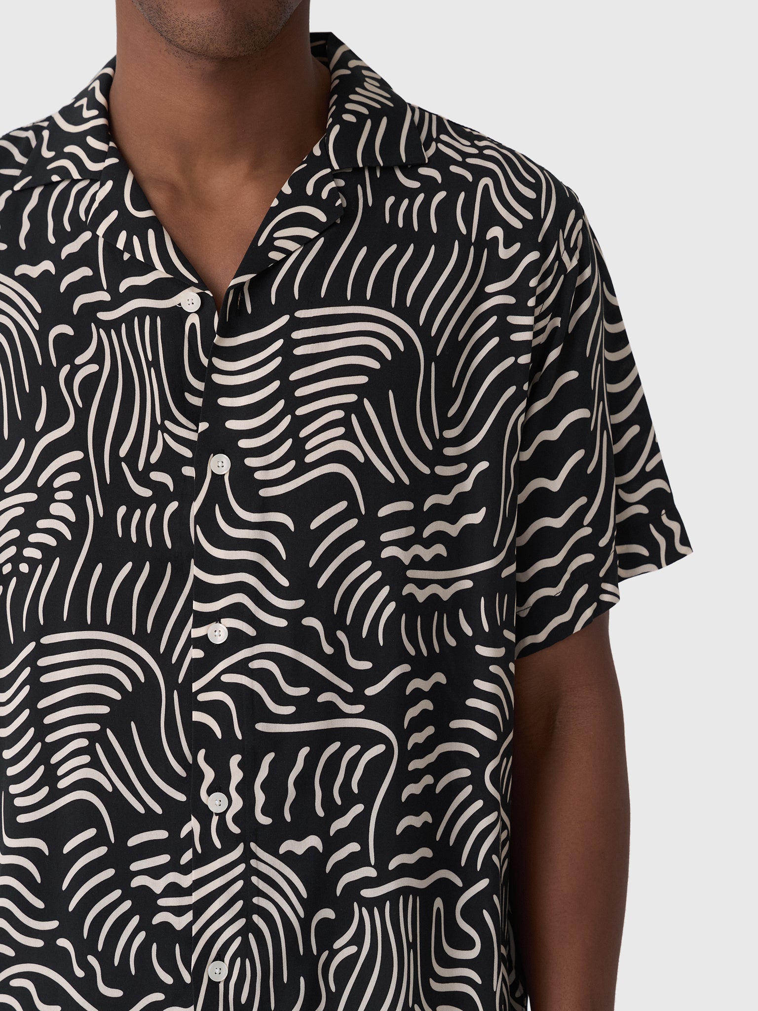 OAS Men's Tar Lorenzo Viscose Shirt - Saint Bernard