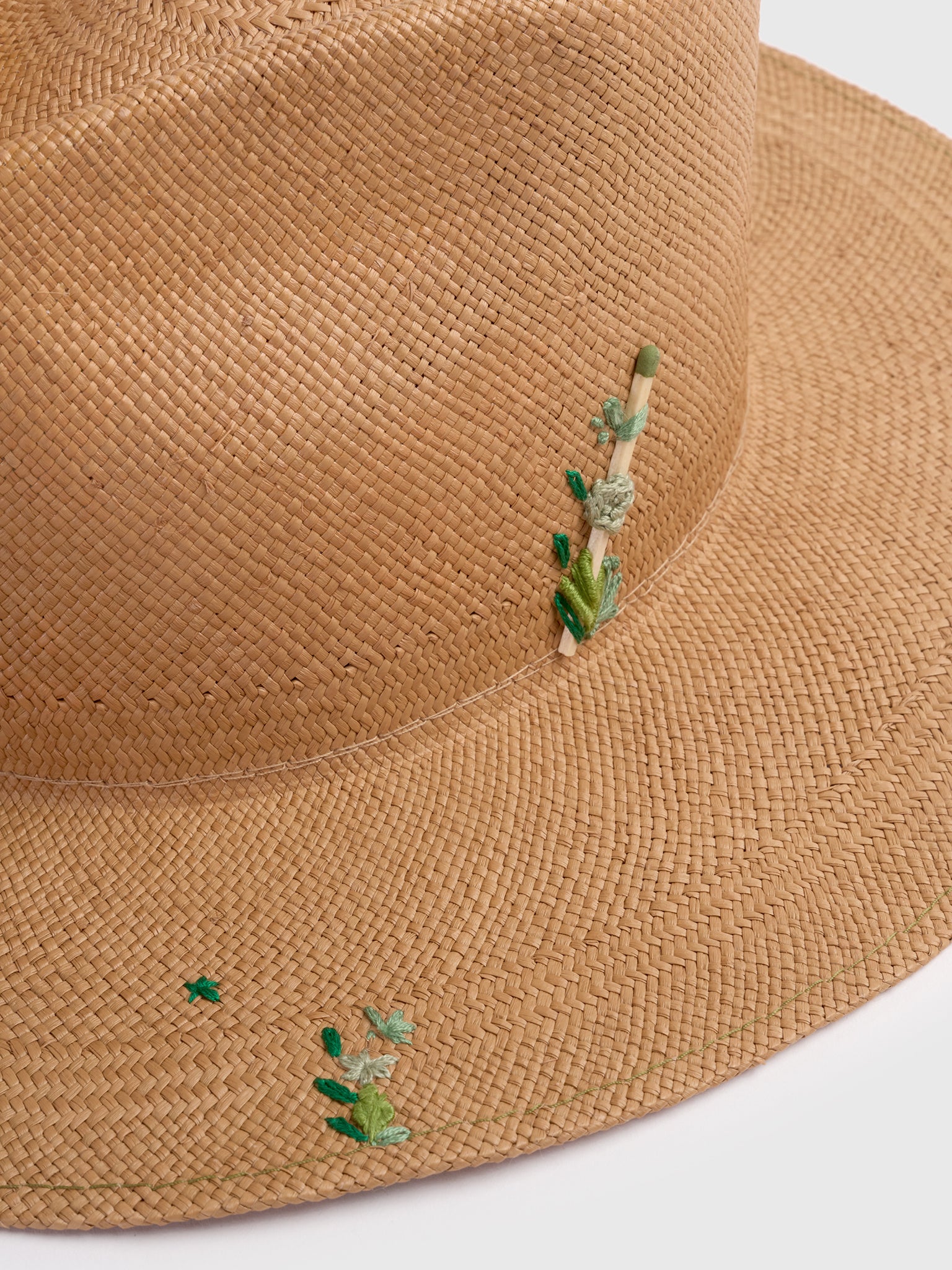 778 PANIOLOxSTRAW-alt5