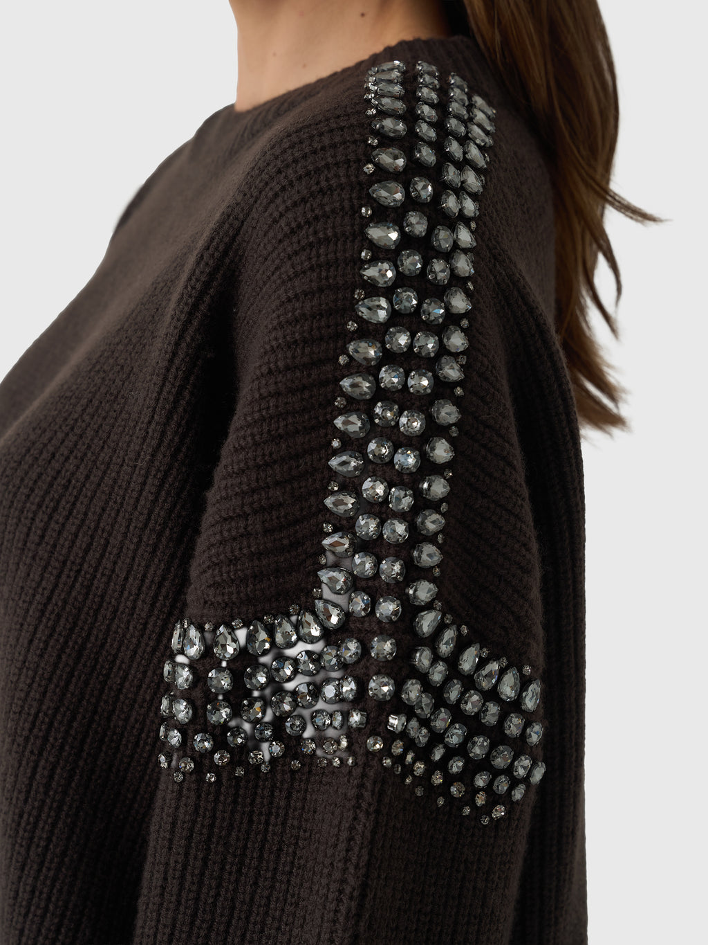 7SWPO01070xDEEPESTBROWN-alt3