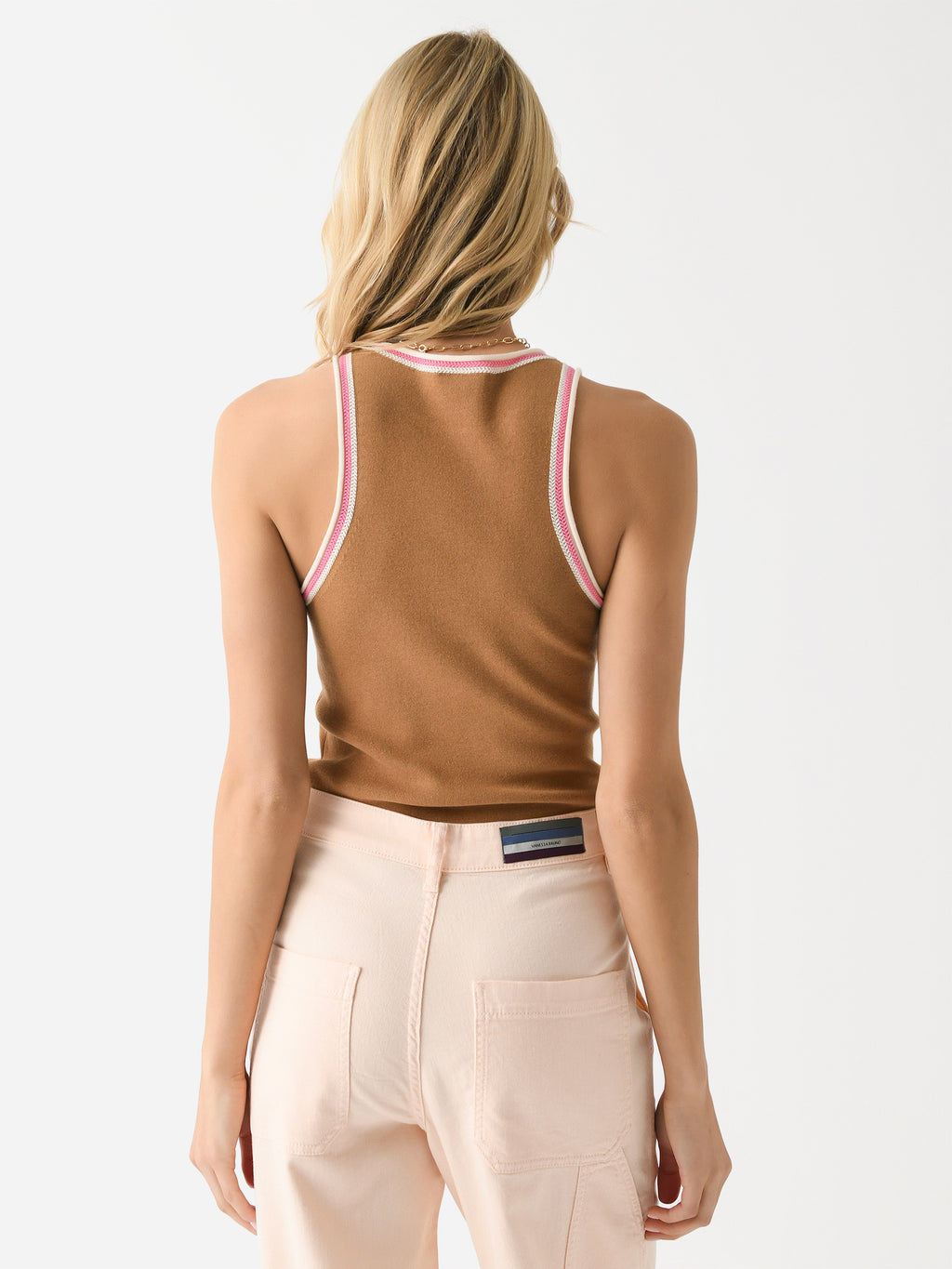 7SWTP00559xDEEPHONEY-alt3