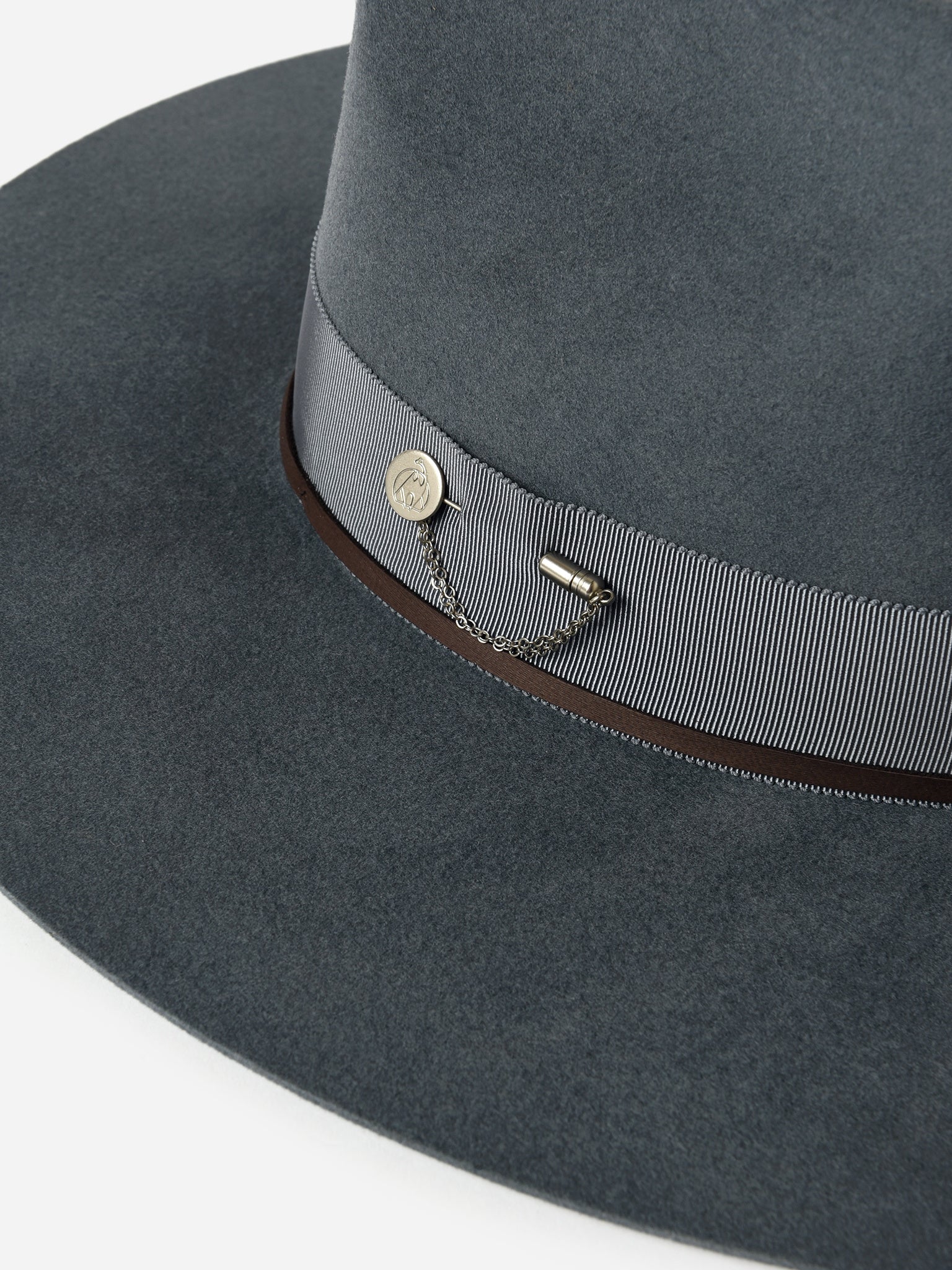 8004A_xDUSTYBLUE-alt2