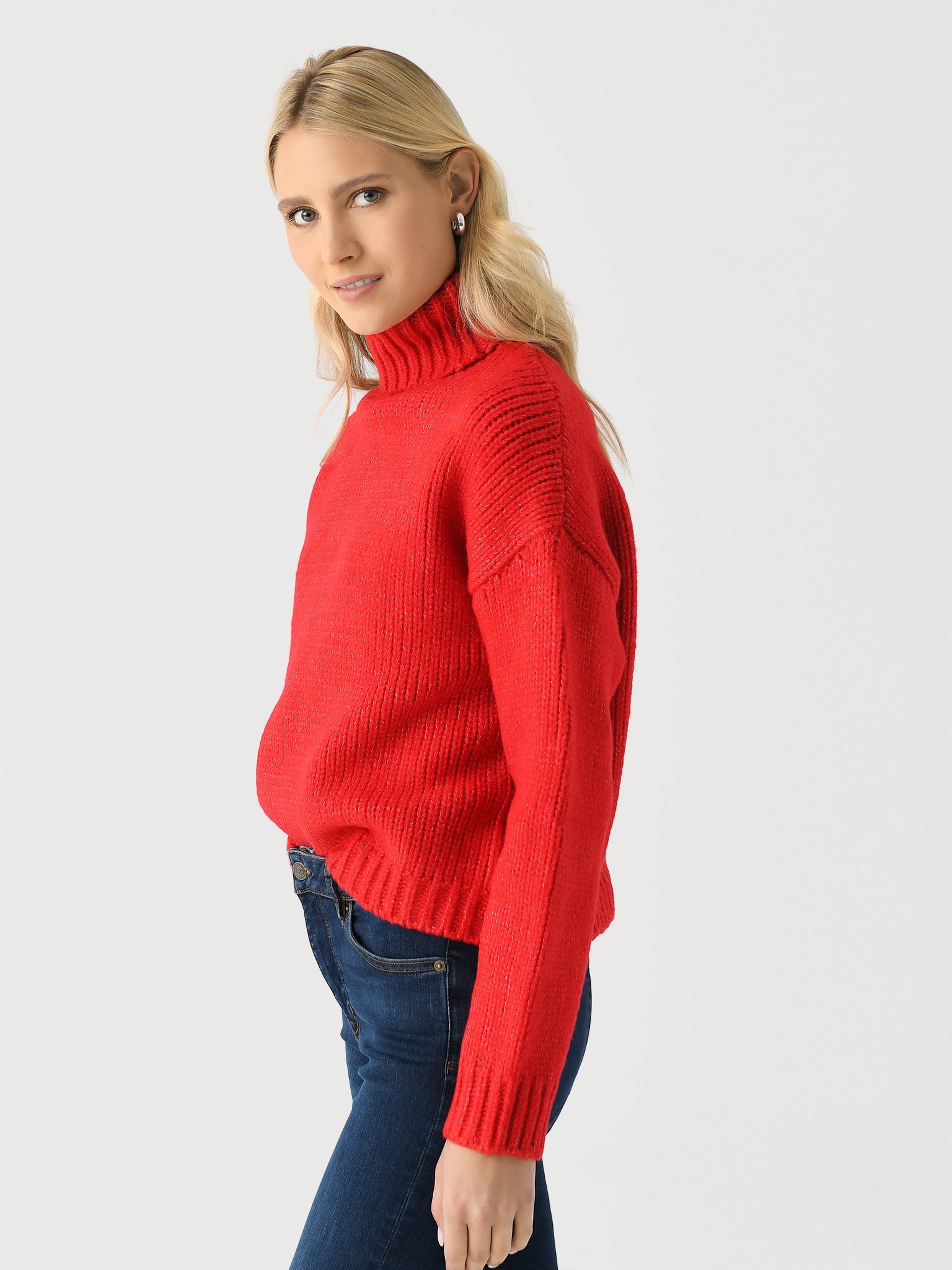 8101TNF24xSCARLET-alt2