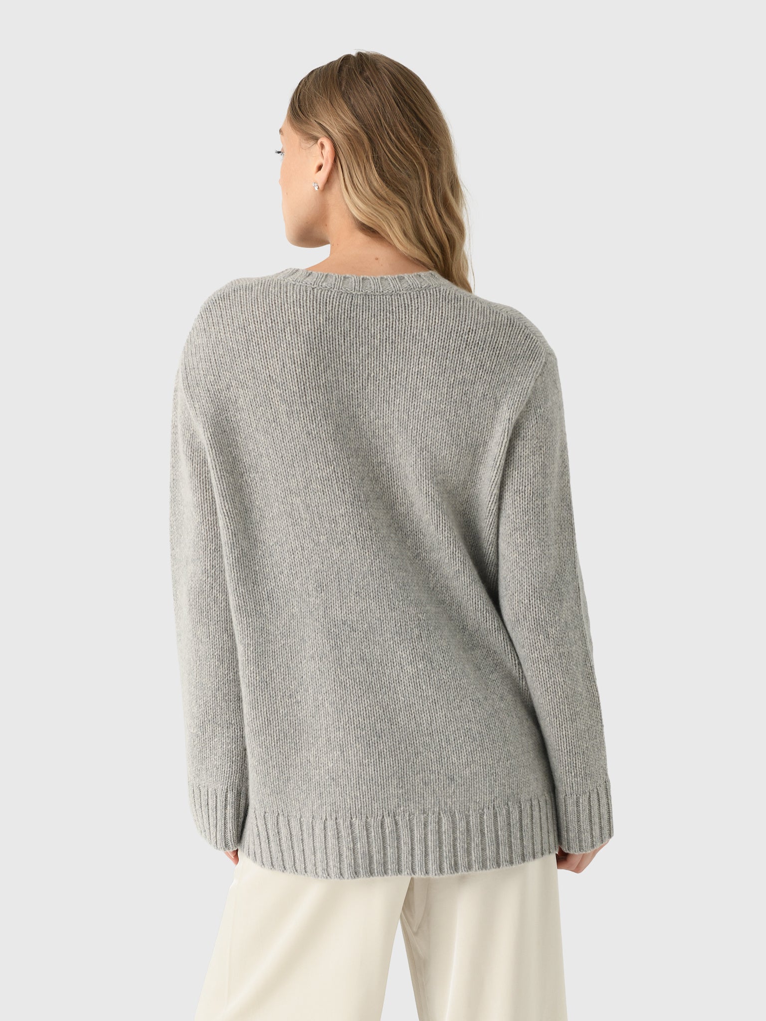 811-7470-B24xGREY-alt3