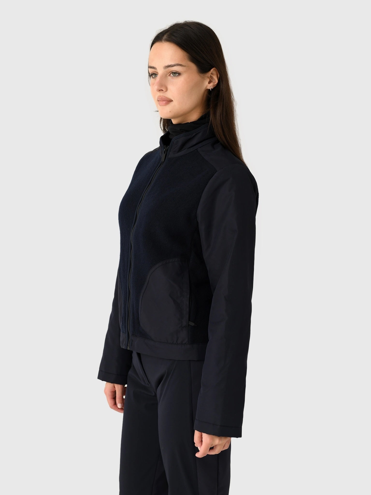 824925xBOLDBLACK-alt2