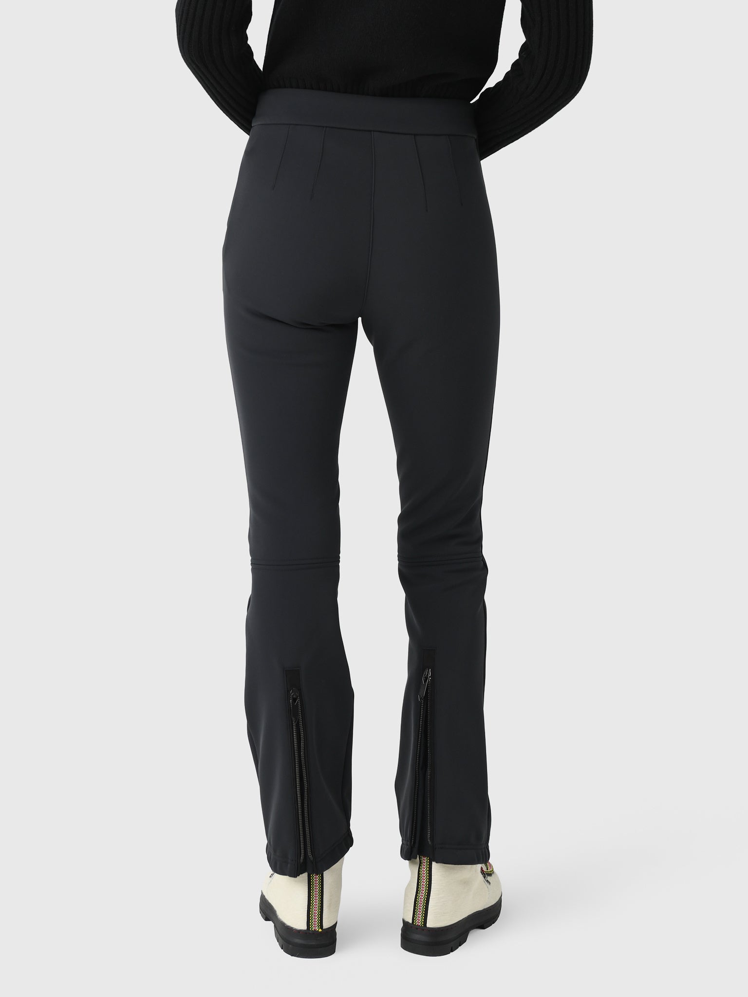 824975xBOLDBLACK-alt2