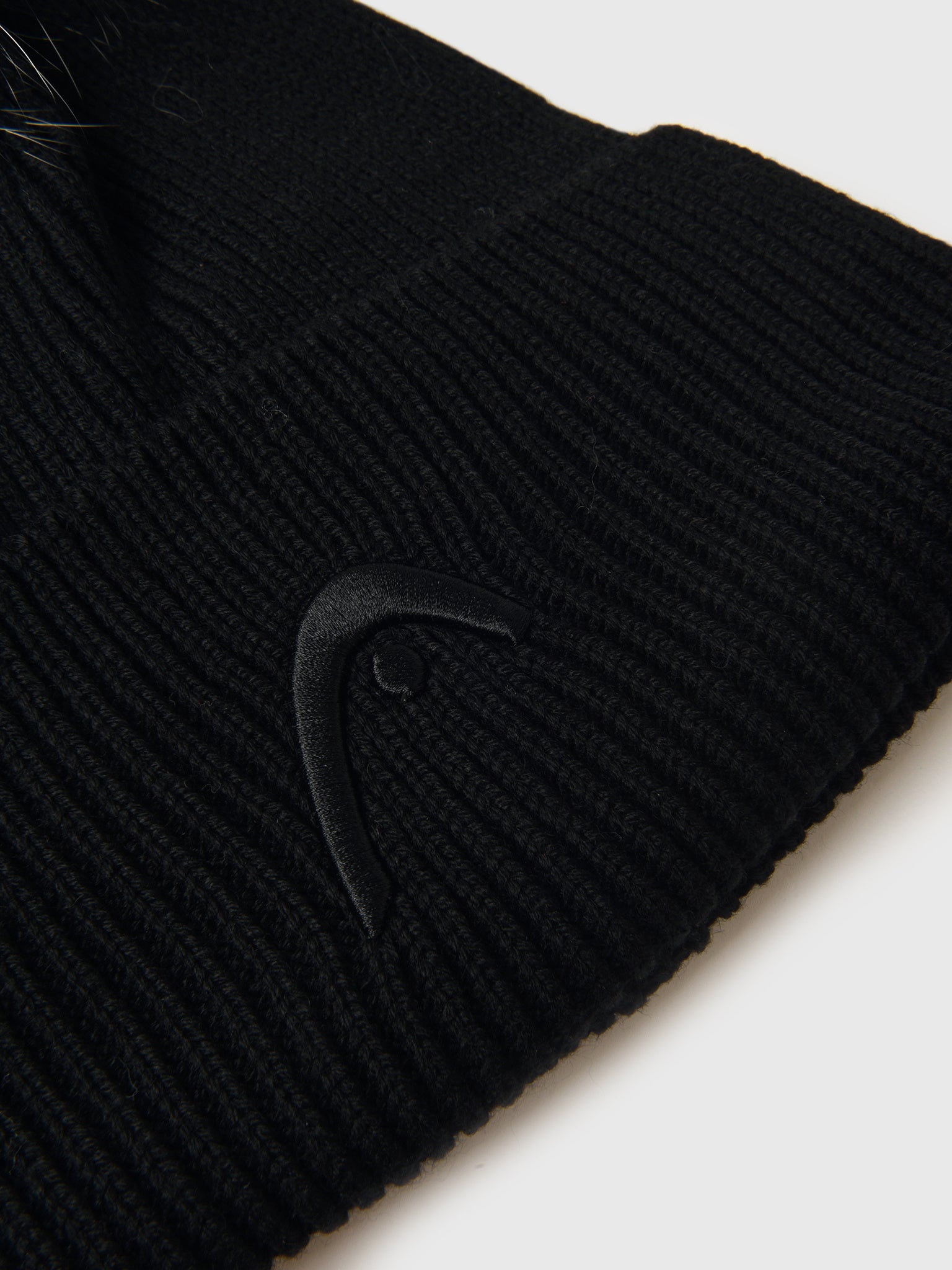 828024xBLACK-alt1