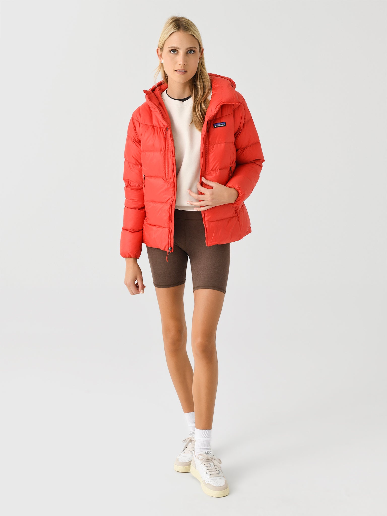 Patagonia Women's Fitz Roy Down Hoody Saint Bernard