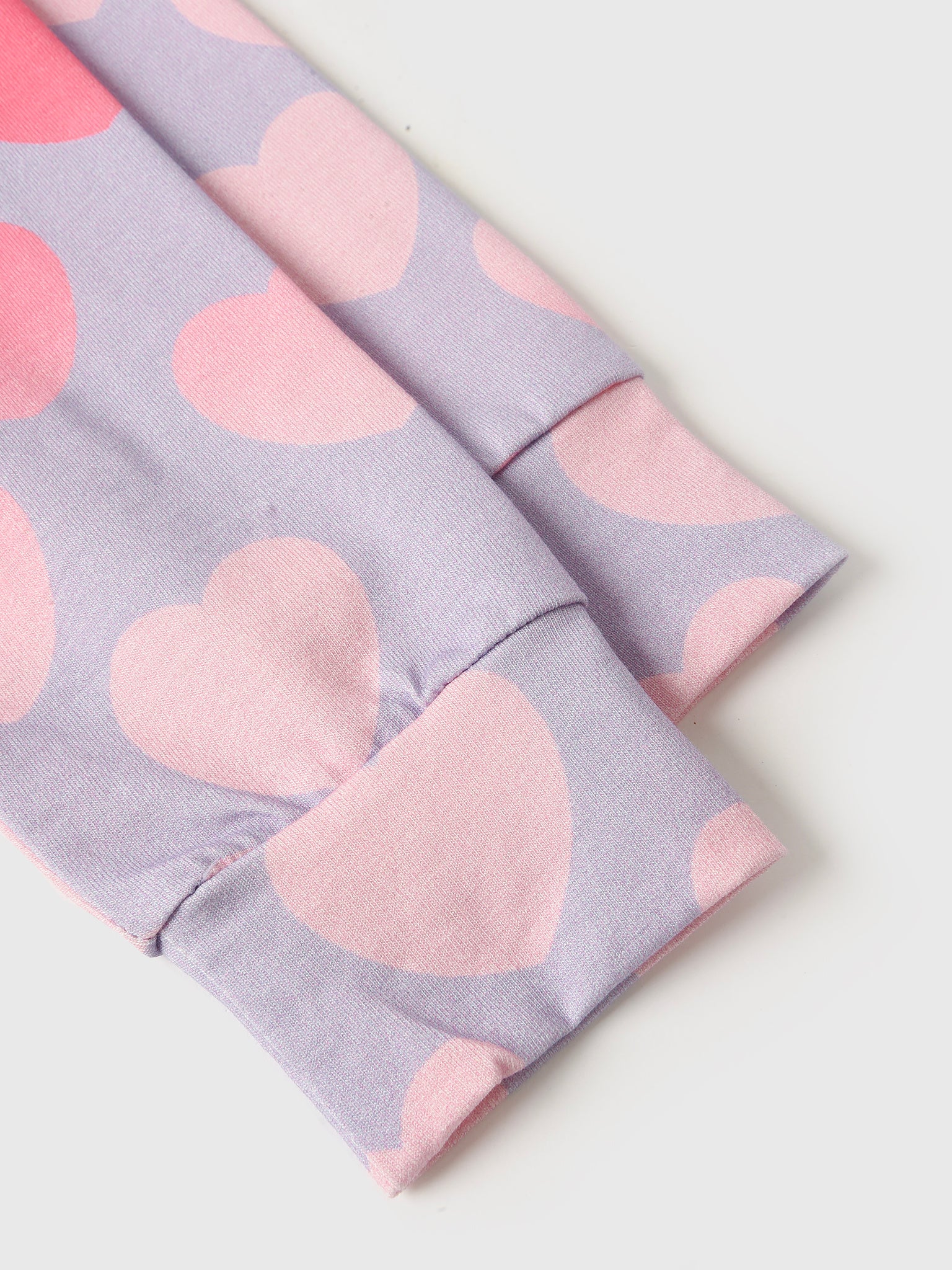 88I705H25xALLOVERHEART-alt2