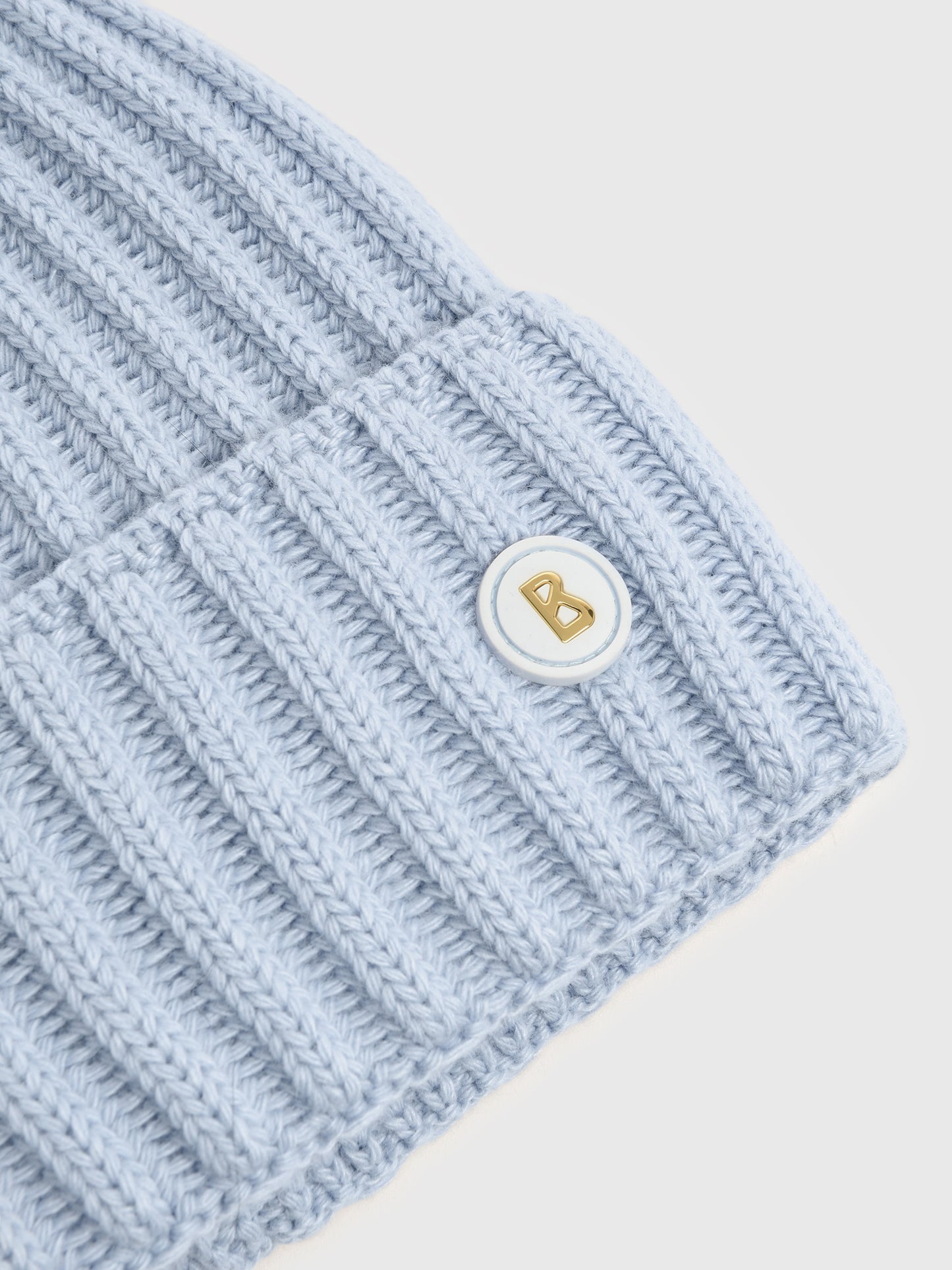 9178-6087x306NORDICLIGHTBLUE-alt1