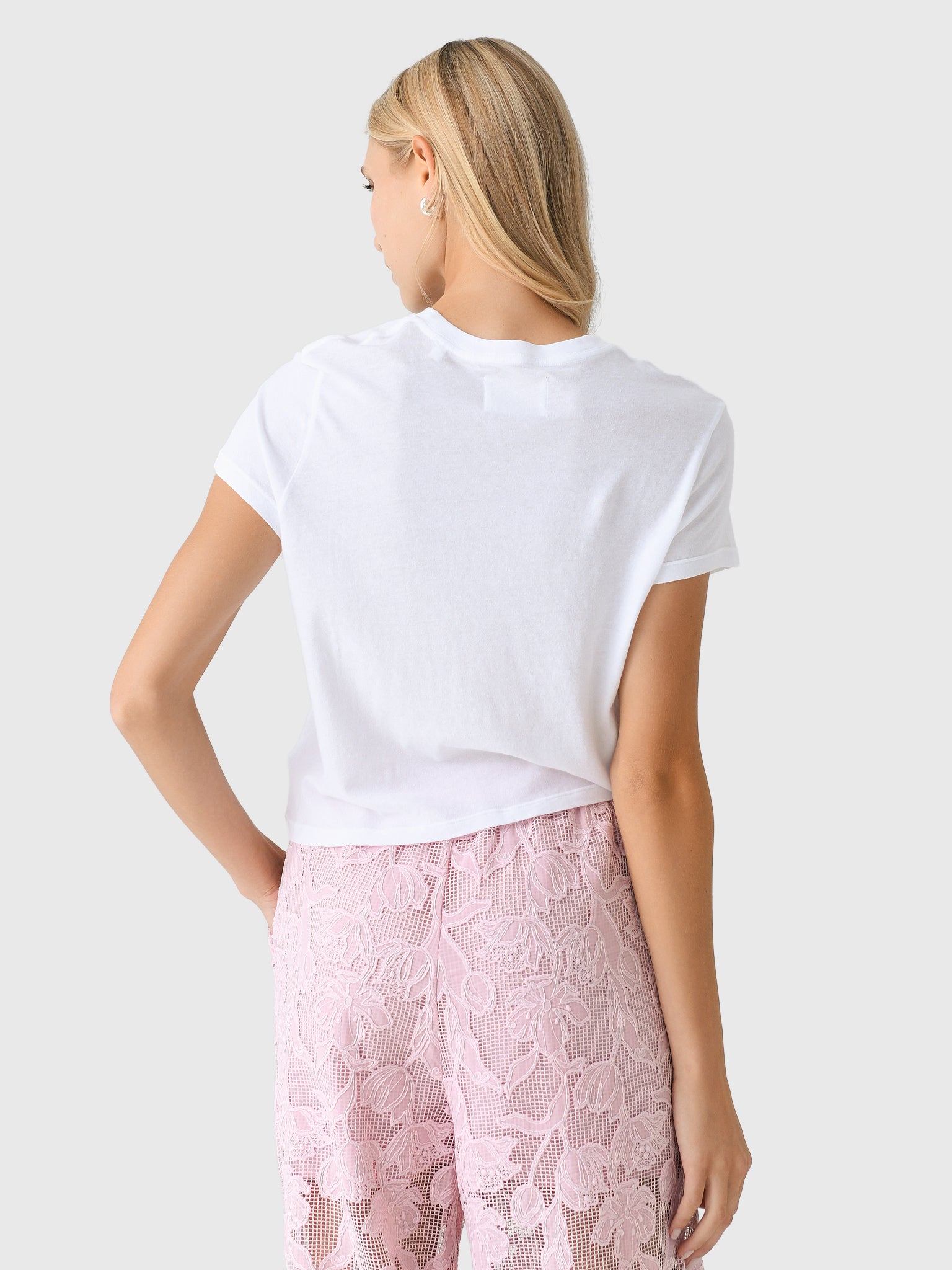 9372-1642xWHITE-alt3