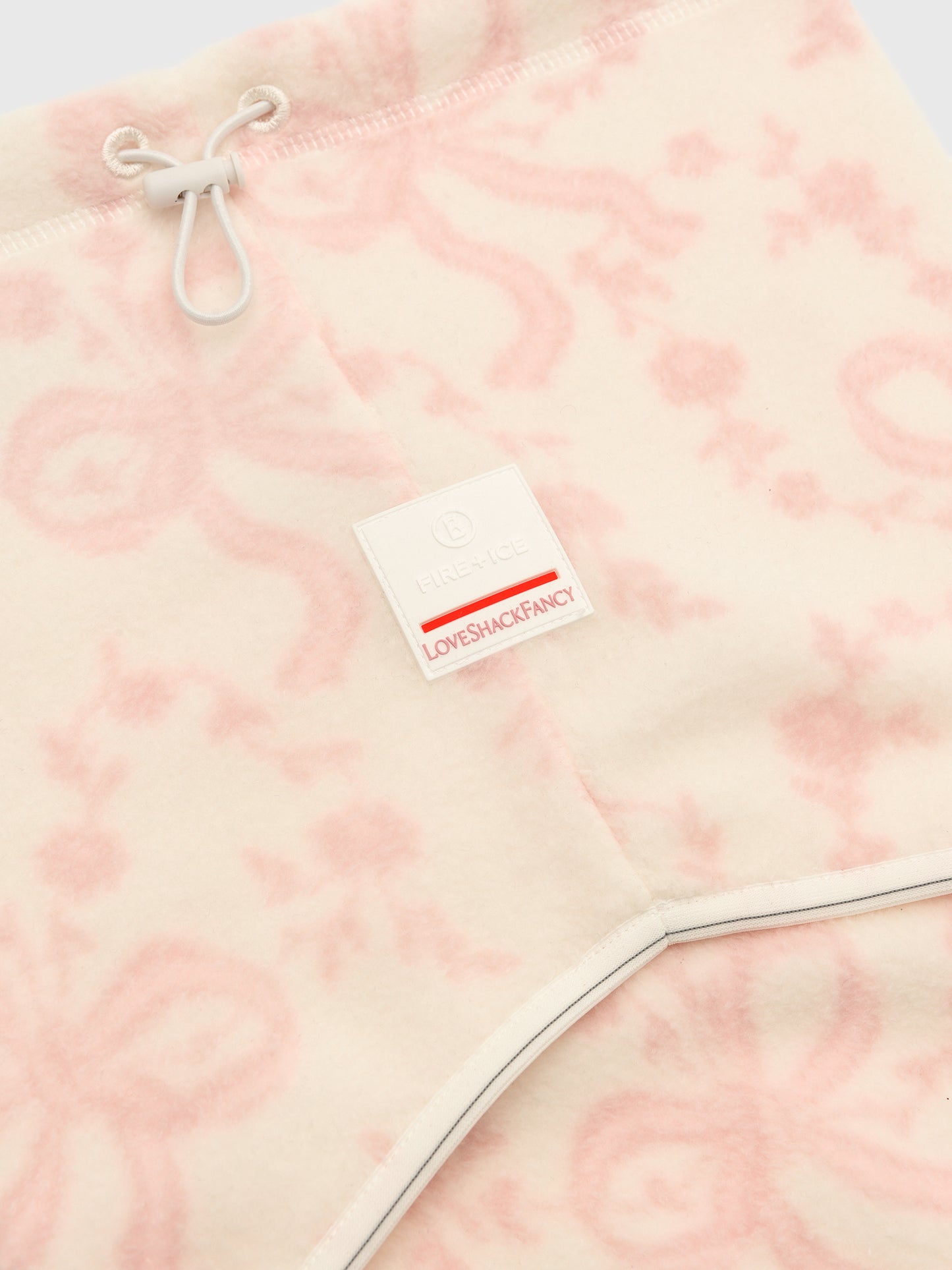 9499-7873x962CHANTILLY-alt1