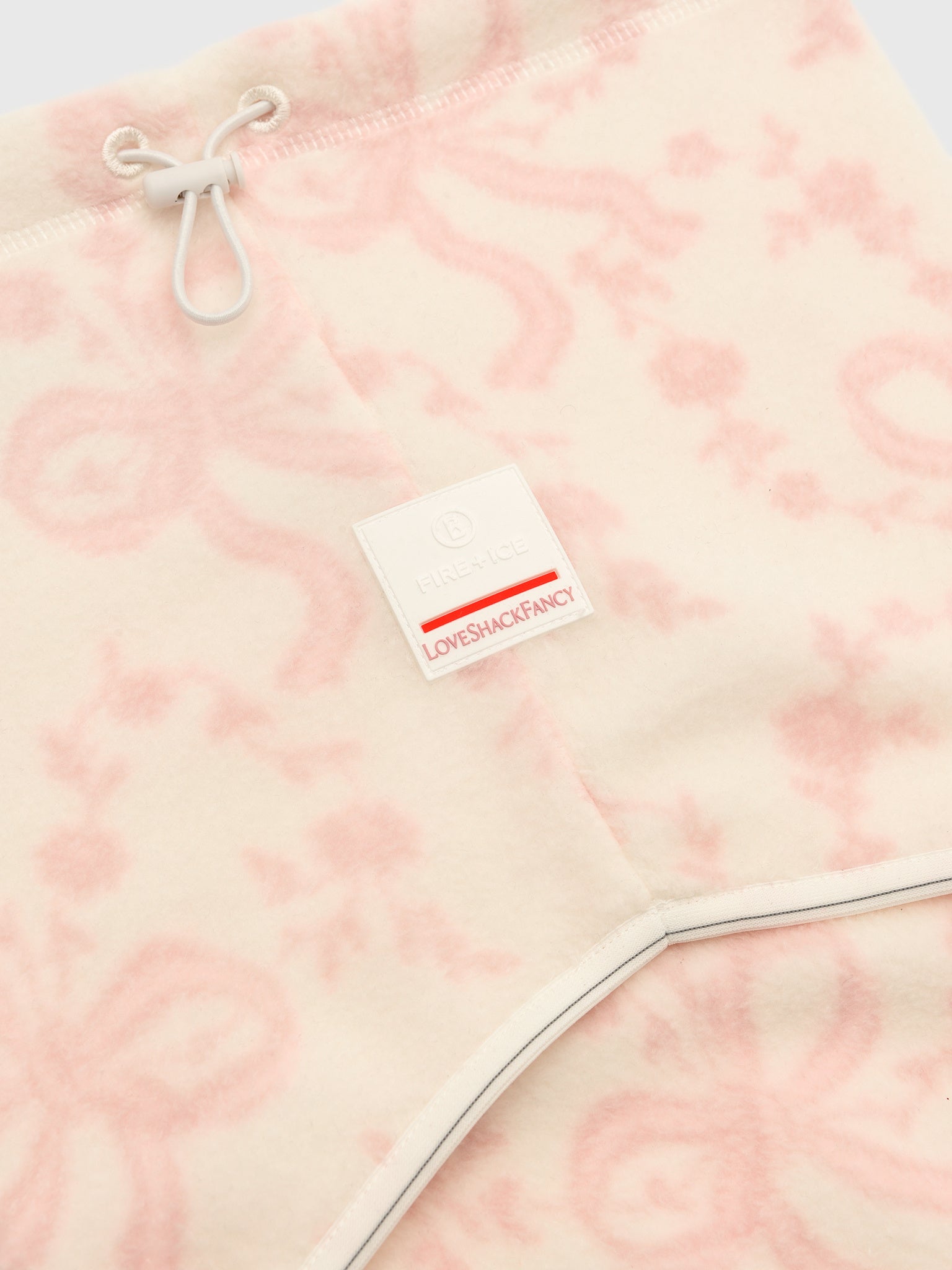 9499-7873x962CHANTILLY-alt1