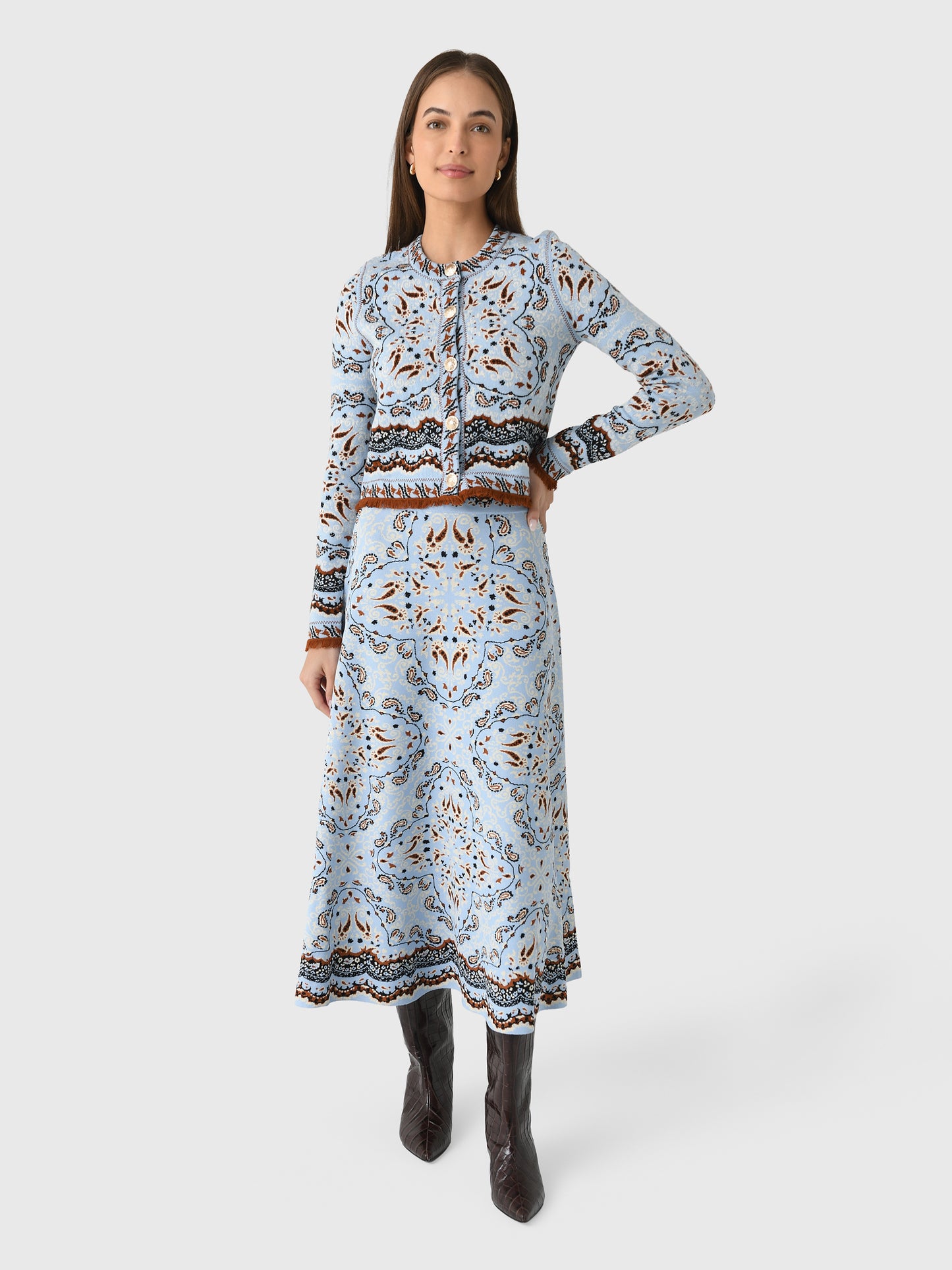 963_xPAISLEYSCARF-alt2