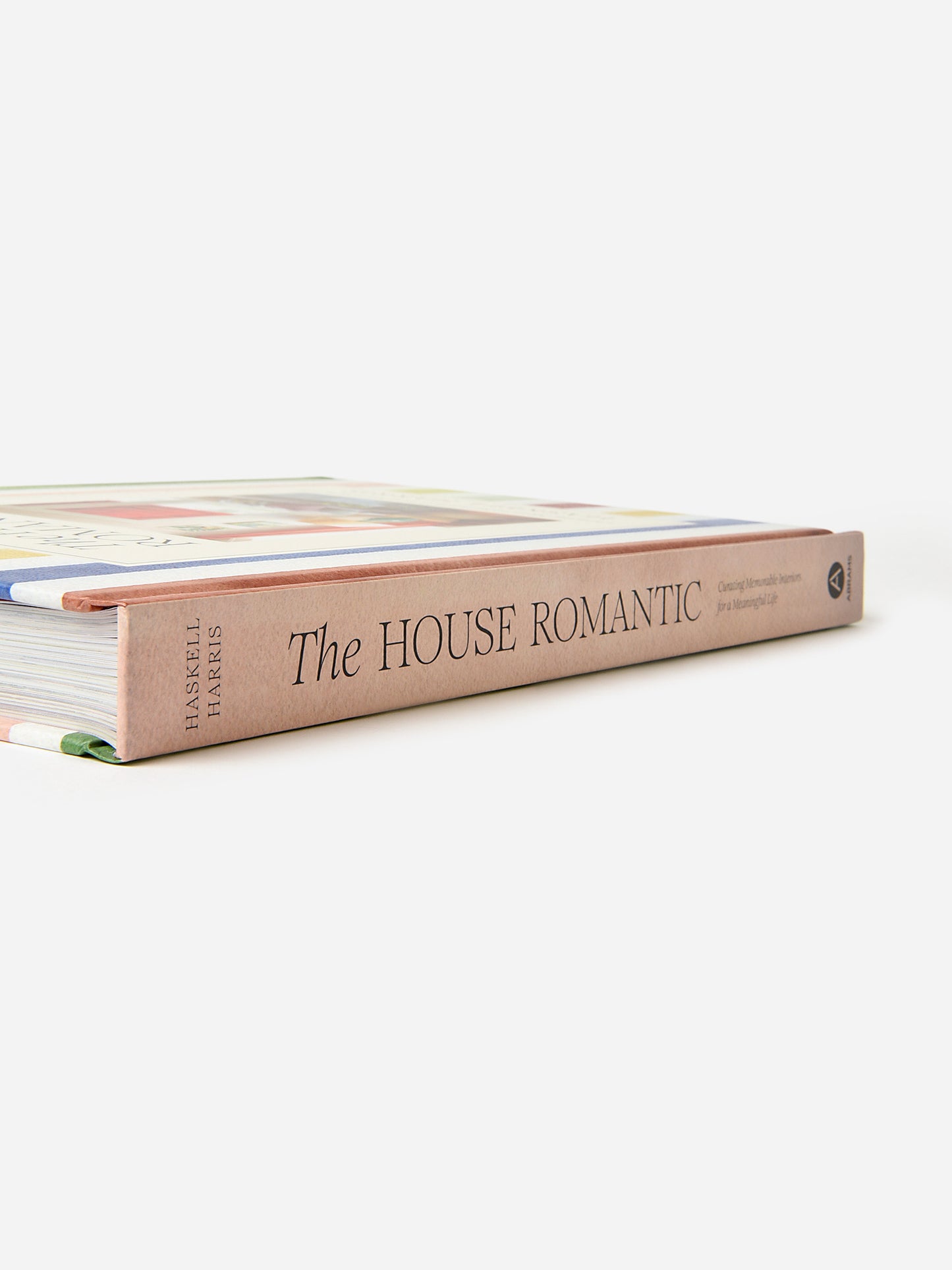 9781419768088xNA-alt1