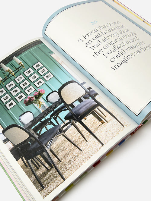 Abrams Publishing The House Romantic: Curating Memorable Interiors for a Meaningful Life