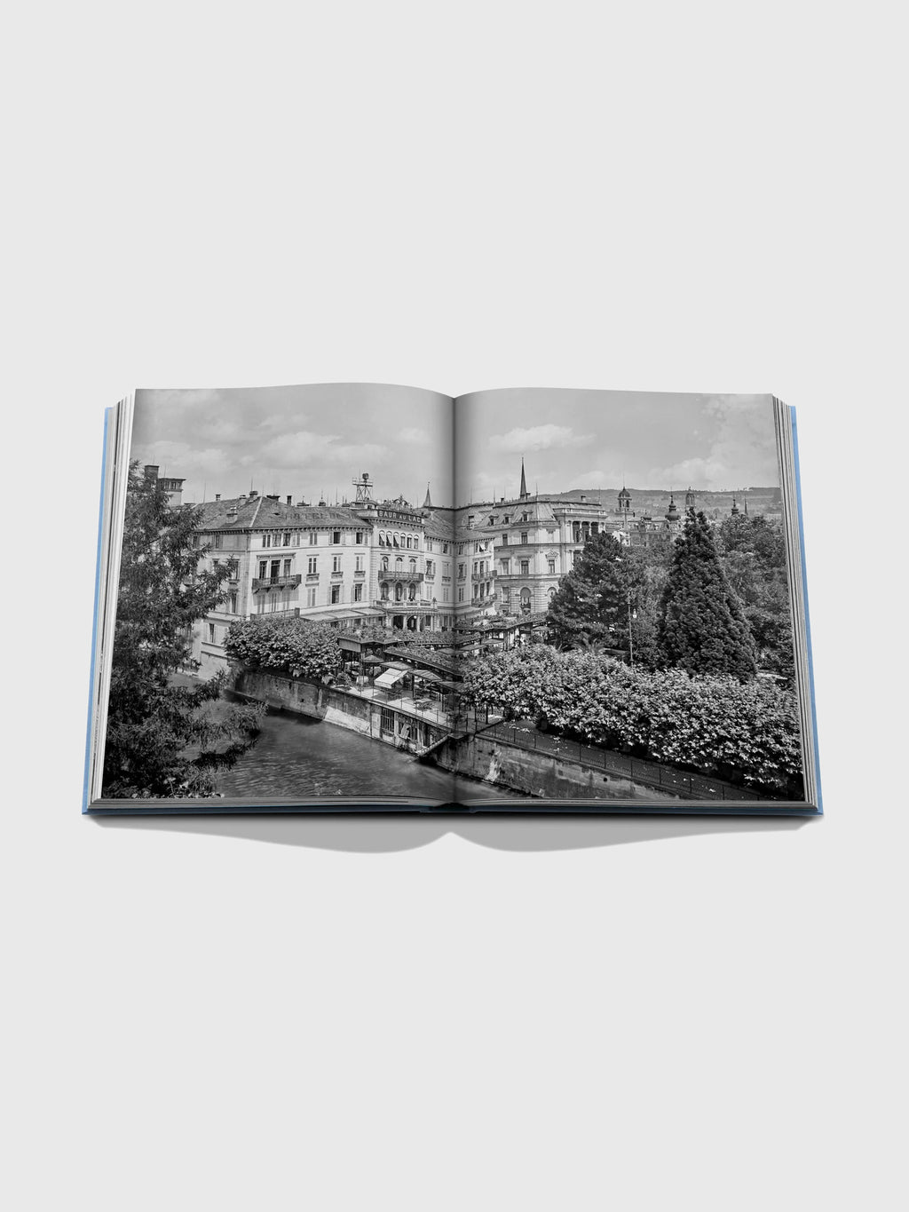 Assouline Baur Au Lac: A Legacy by the Lake