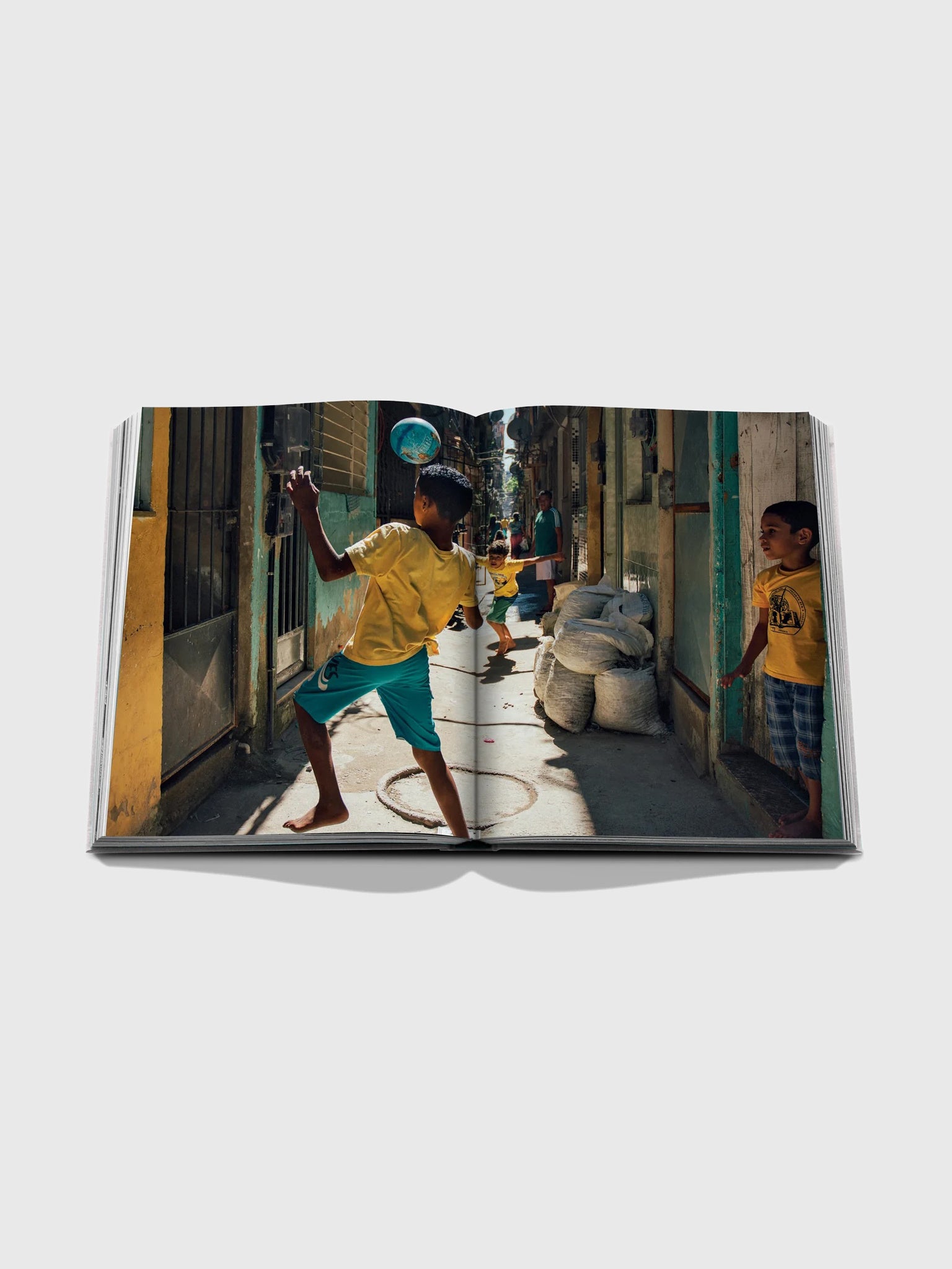 Assouline Football Roots: The Spirit of the Game