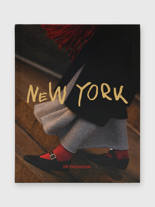 National Book Network New York. In Fashion - Saint Bernard