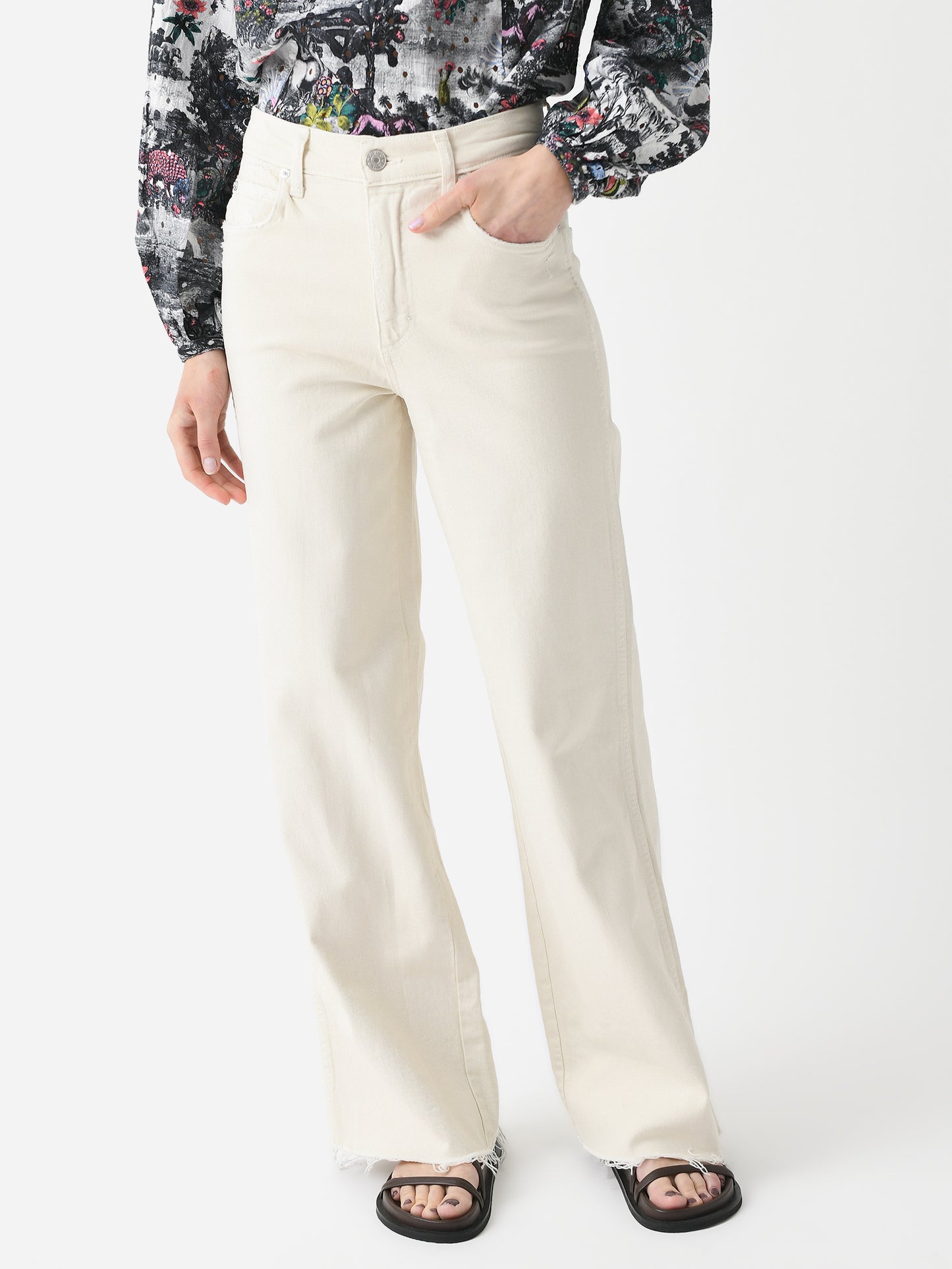 AMO Women's Frida Jean - Saint Bernard