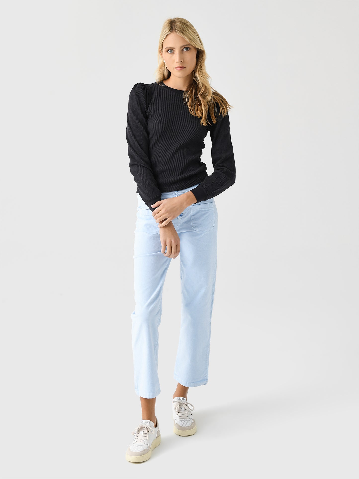 A136617xVINTAGEBLACK-alt1