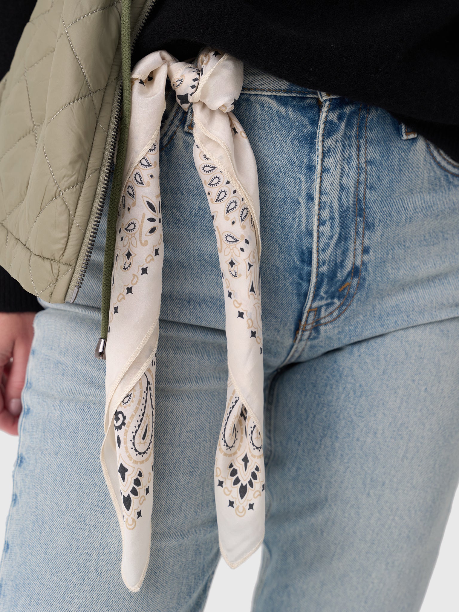 A143673xCREAM-alt2