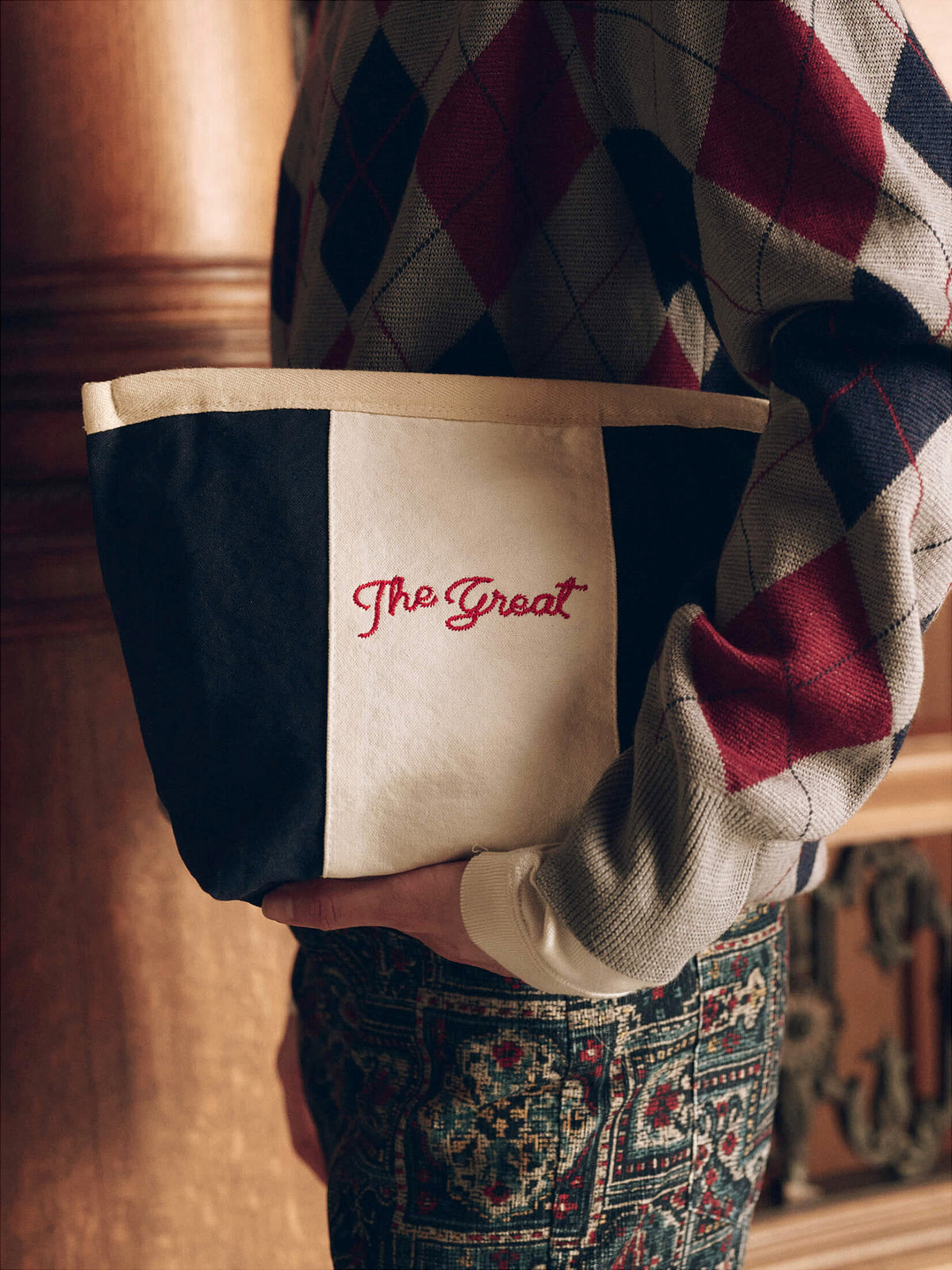 The Great The Stripe Pouch - Saint Bernard