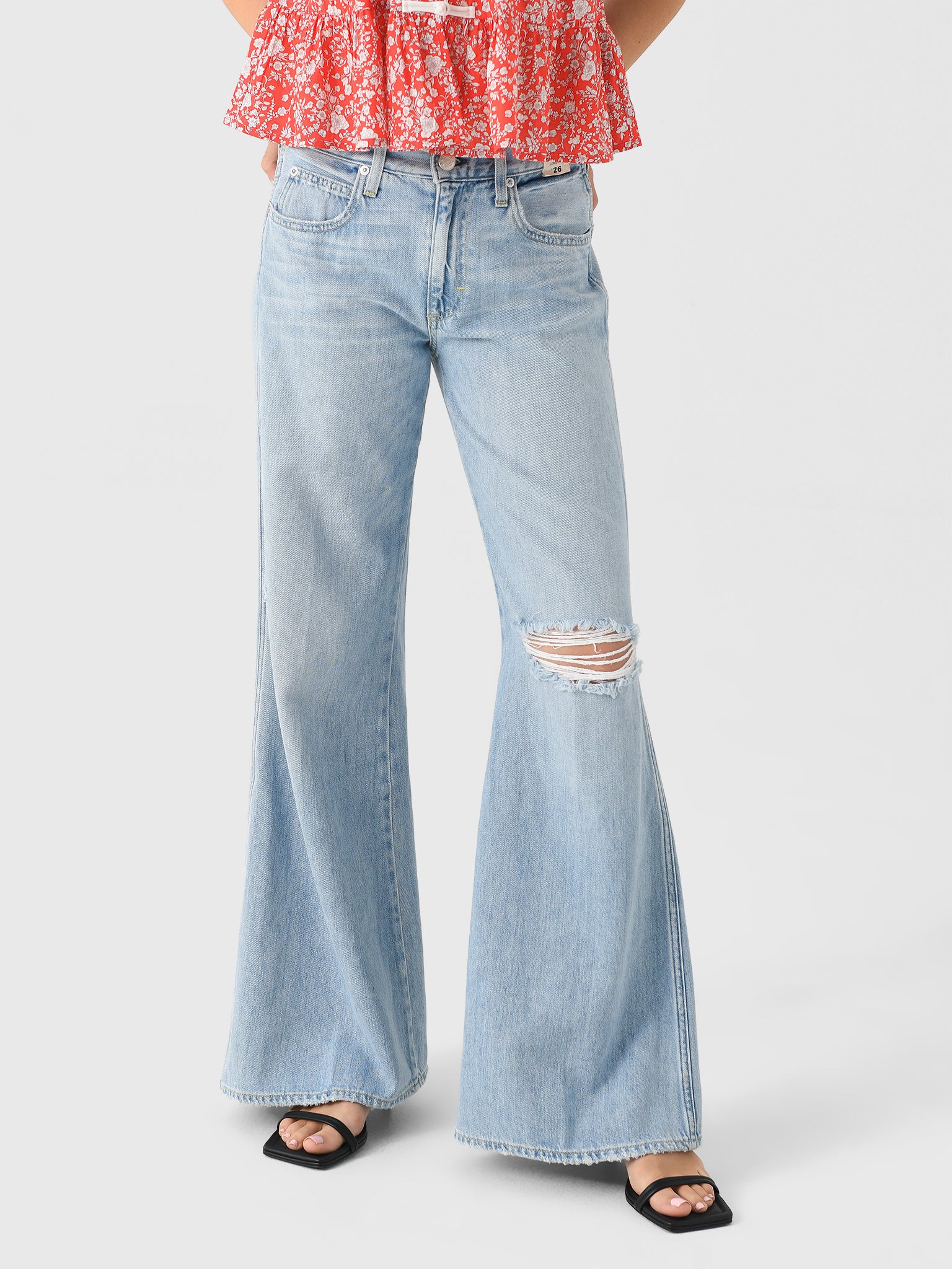 AMO Women's Faith Flare Jean - Saint Bernard