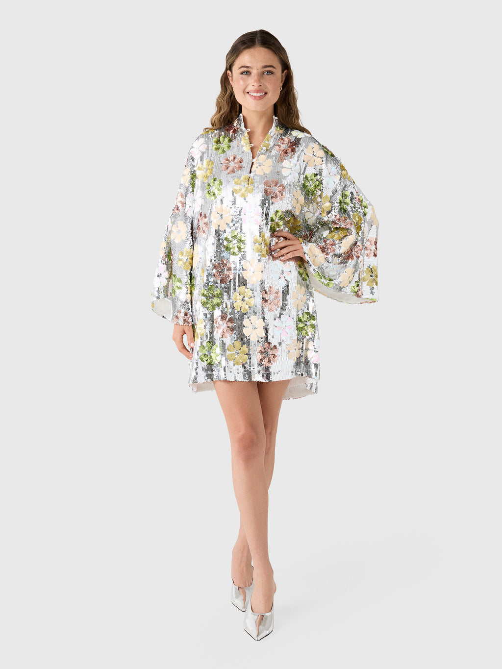 La Vie Women's Sequin Silver Mod Flower Mini Caftan - Saint Bernard
