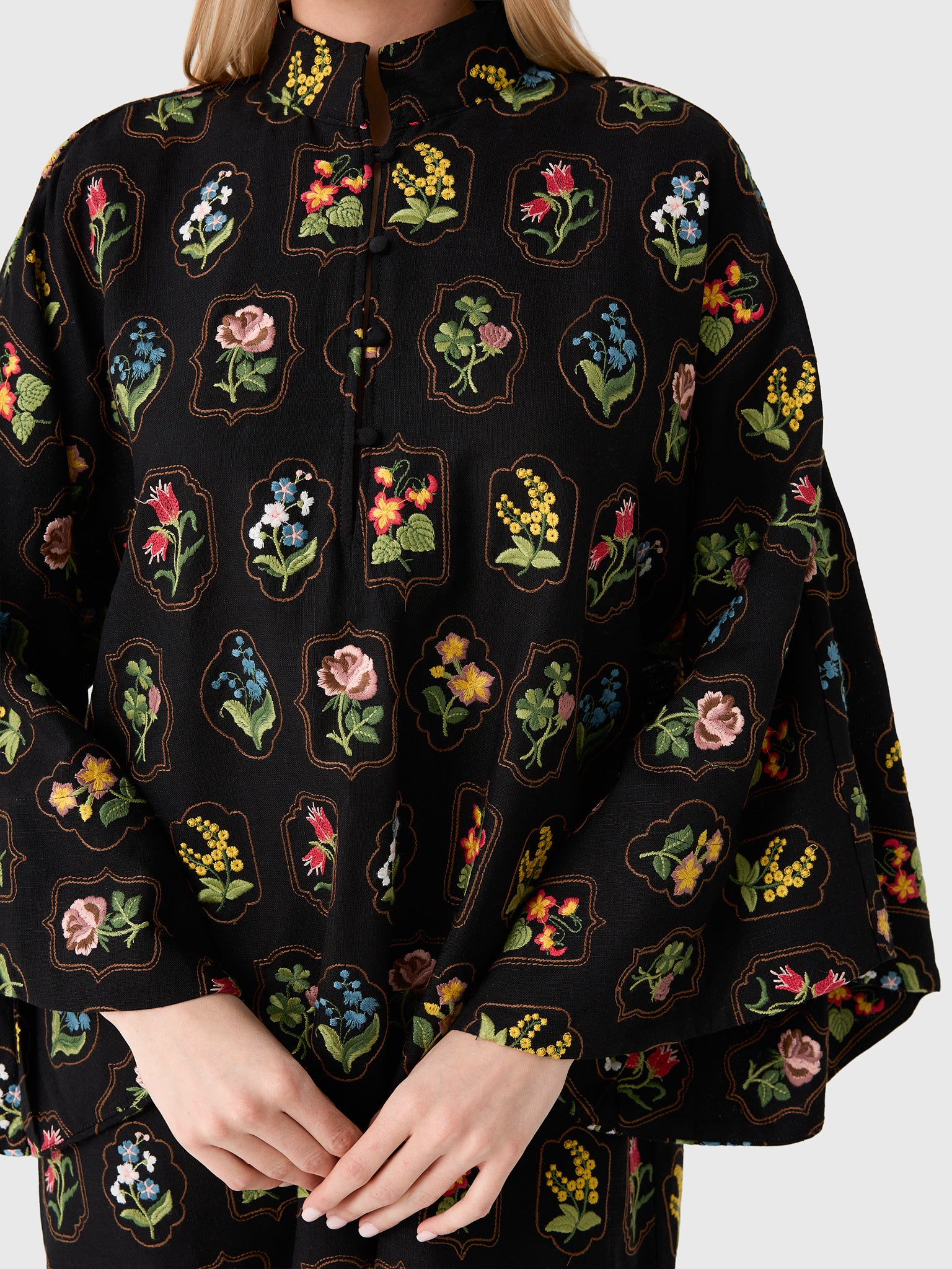 La Vie Women's Embroidered Garden Mini Caftan - Saint Bernard