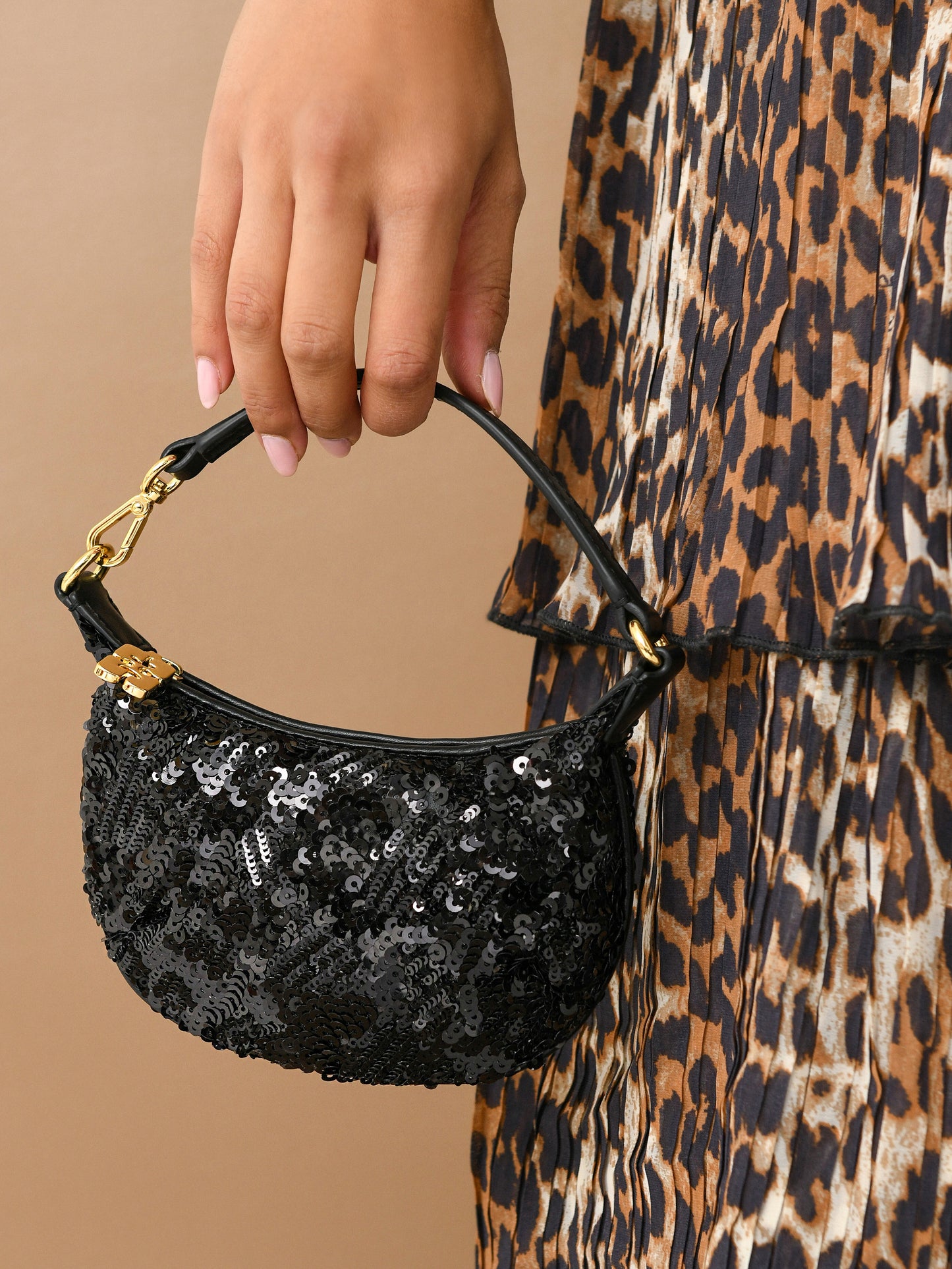 GANNI Mini Butterfly Flat Sequin Pouch - Saint Bernard