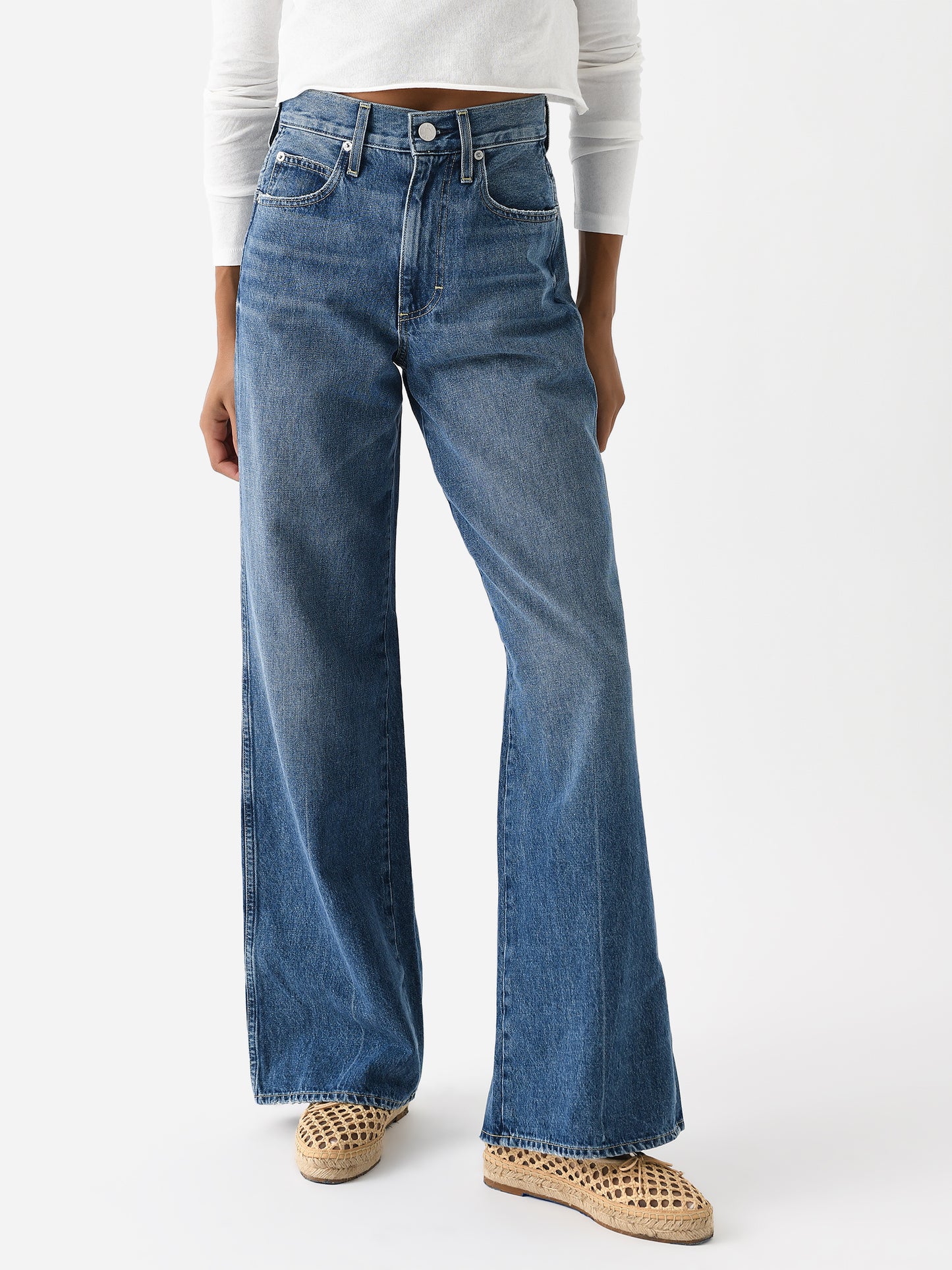 AMO Women's Frida Jean - Saint Bernard