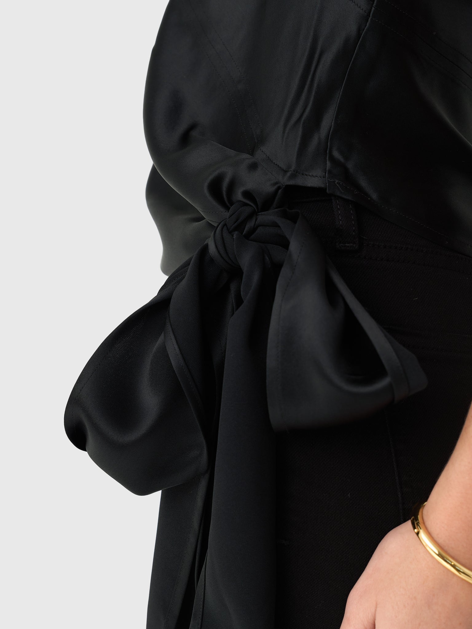 AD2507056T-BLACKxBLACK-alt4