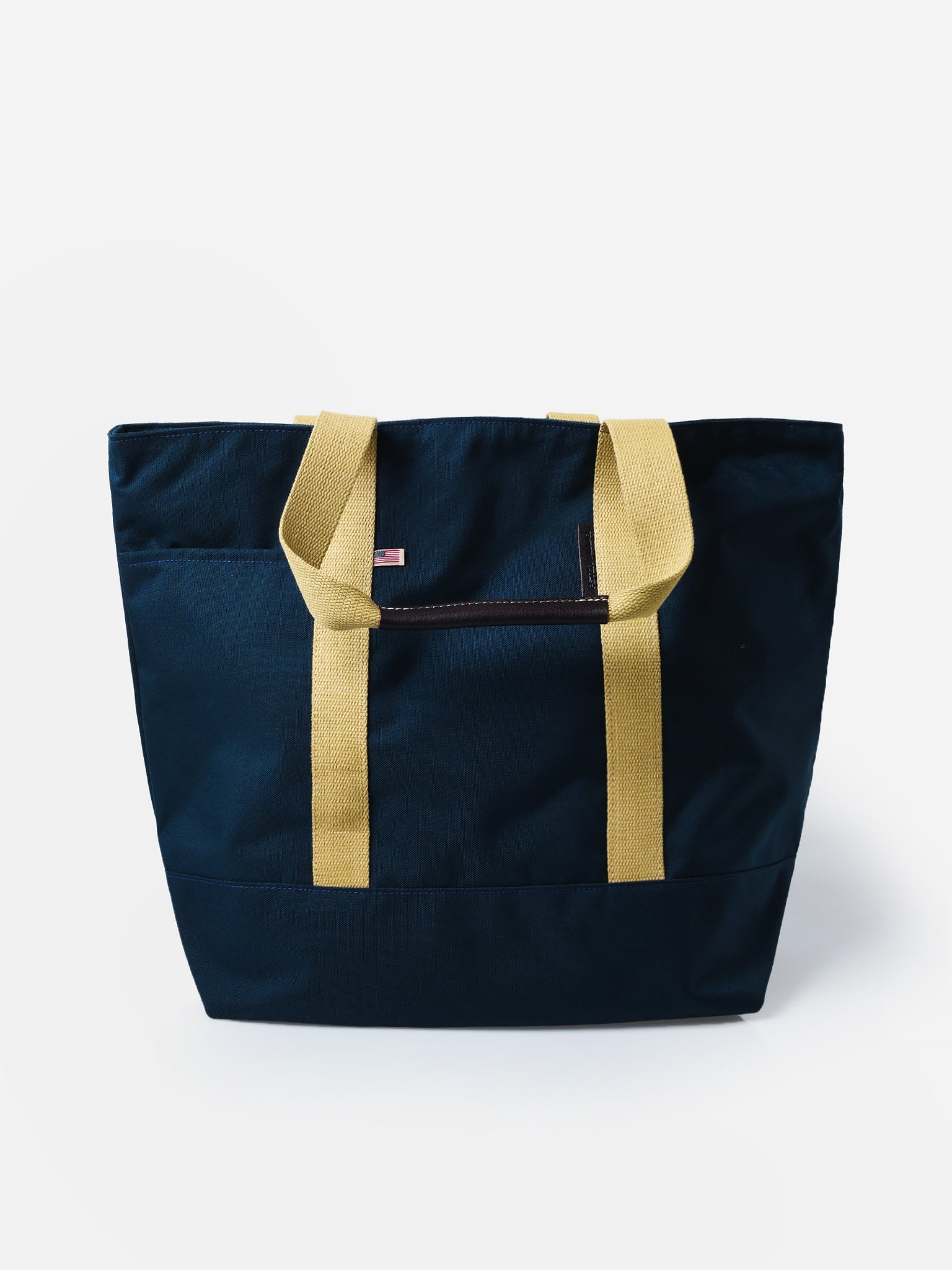 Peter Millar Crown Nylon Tote Bag - Saint Bernard