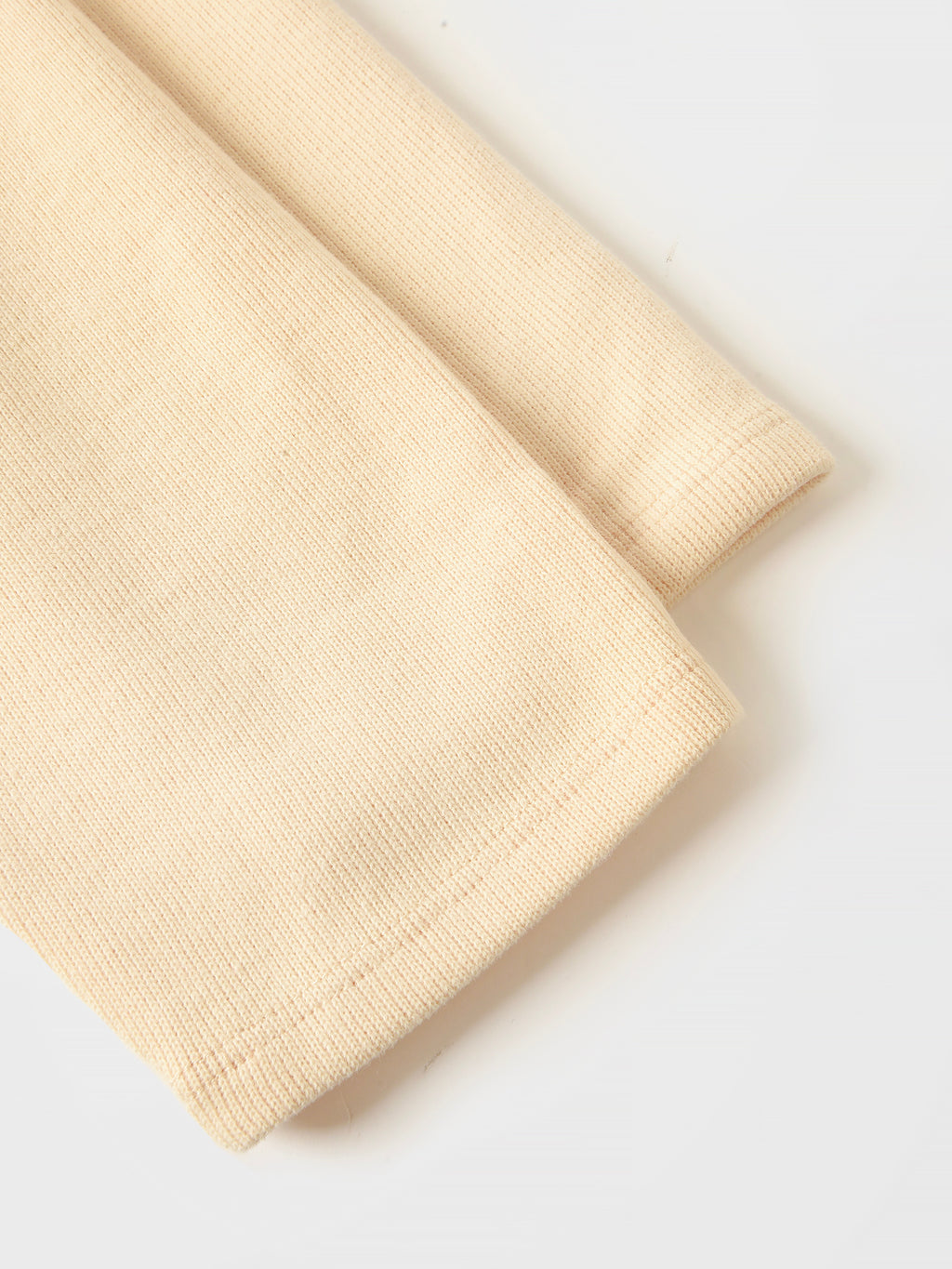 AG3220TWxCREAM-alt1