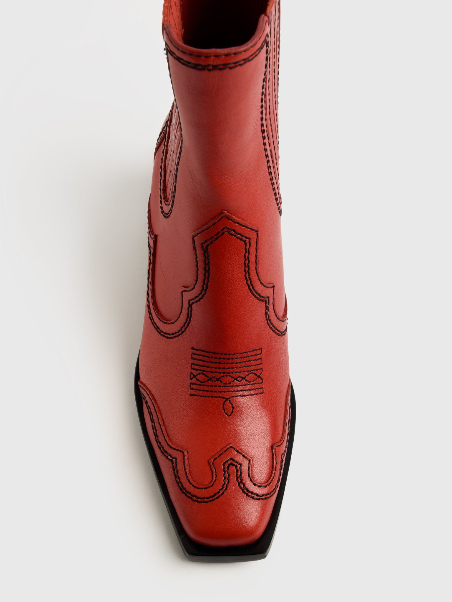 AGNES-VA-REDBKxREDBLACK-alt1