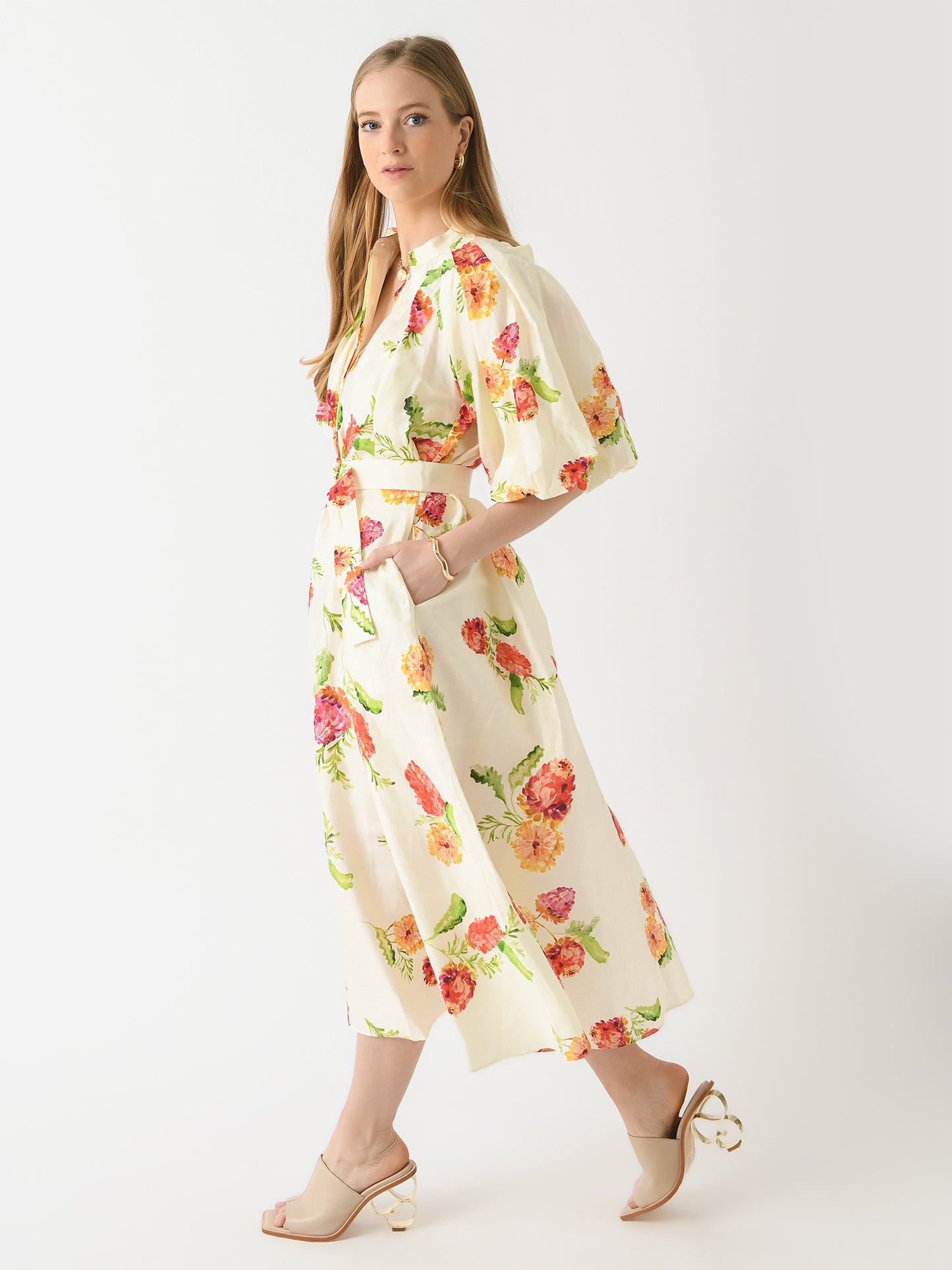 AL2204077DxBANKSIA-alt1