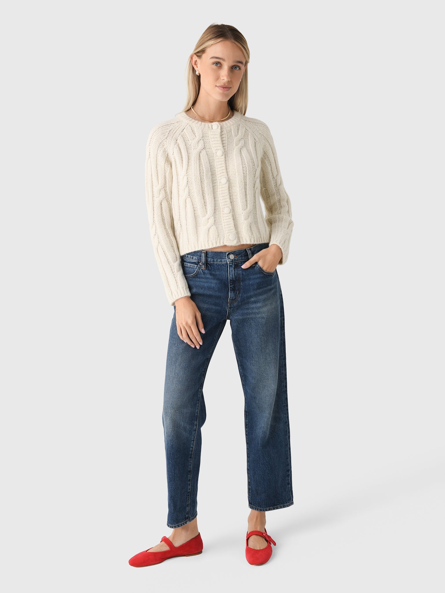 ALLISON07xIVORY-alt1