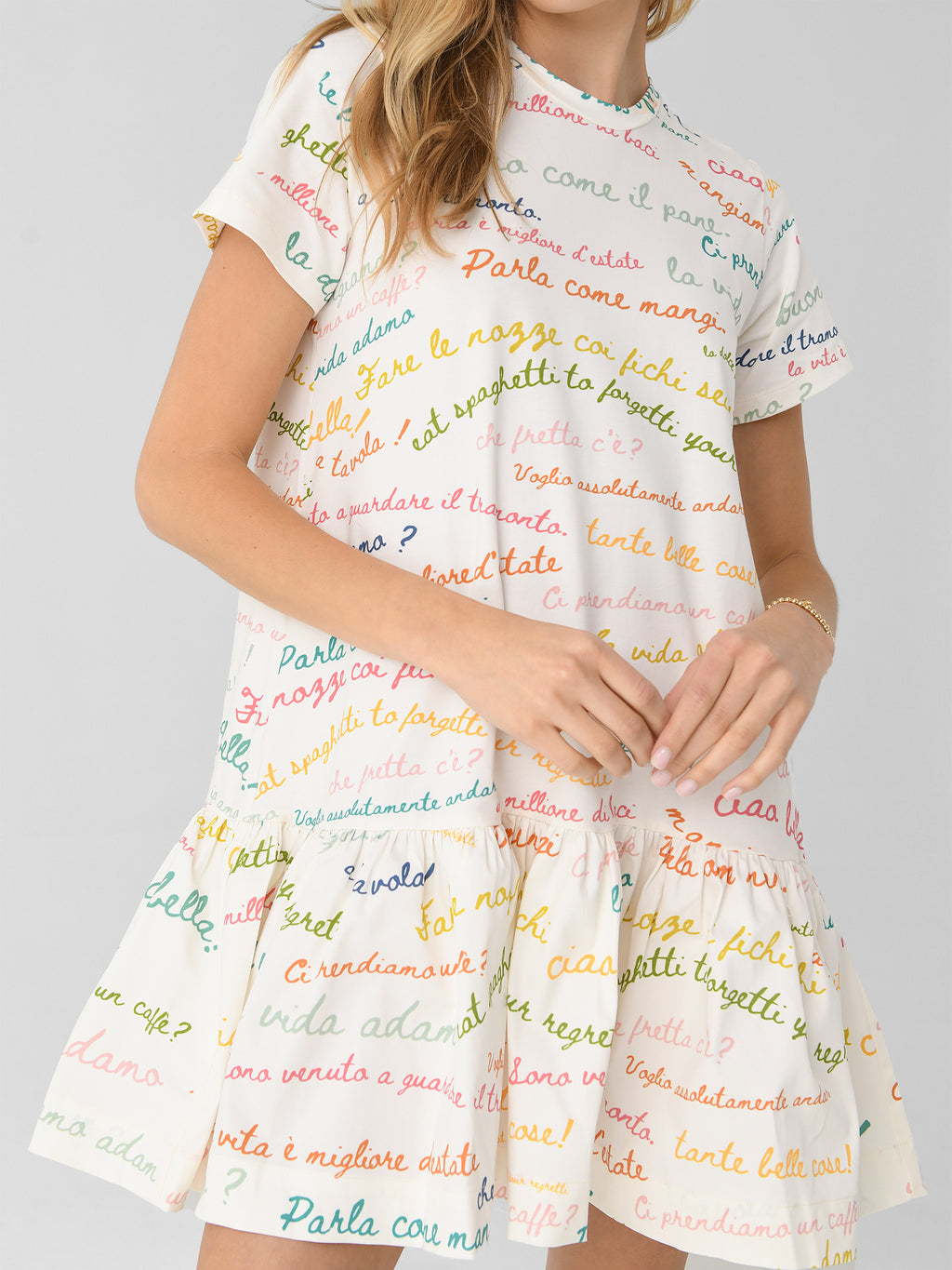 AMORE BUMBLE DRESSxIVORYLETTERLOVEPRINT-alt4