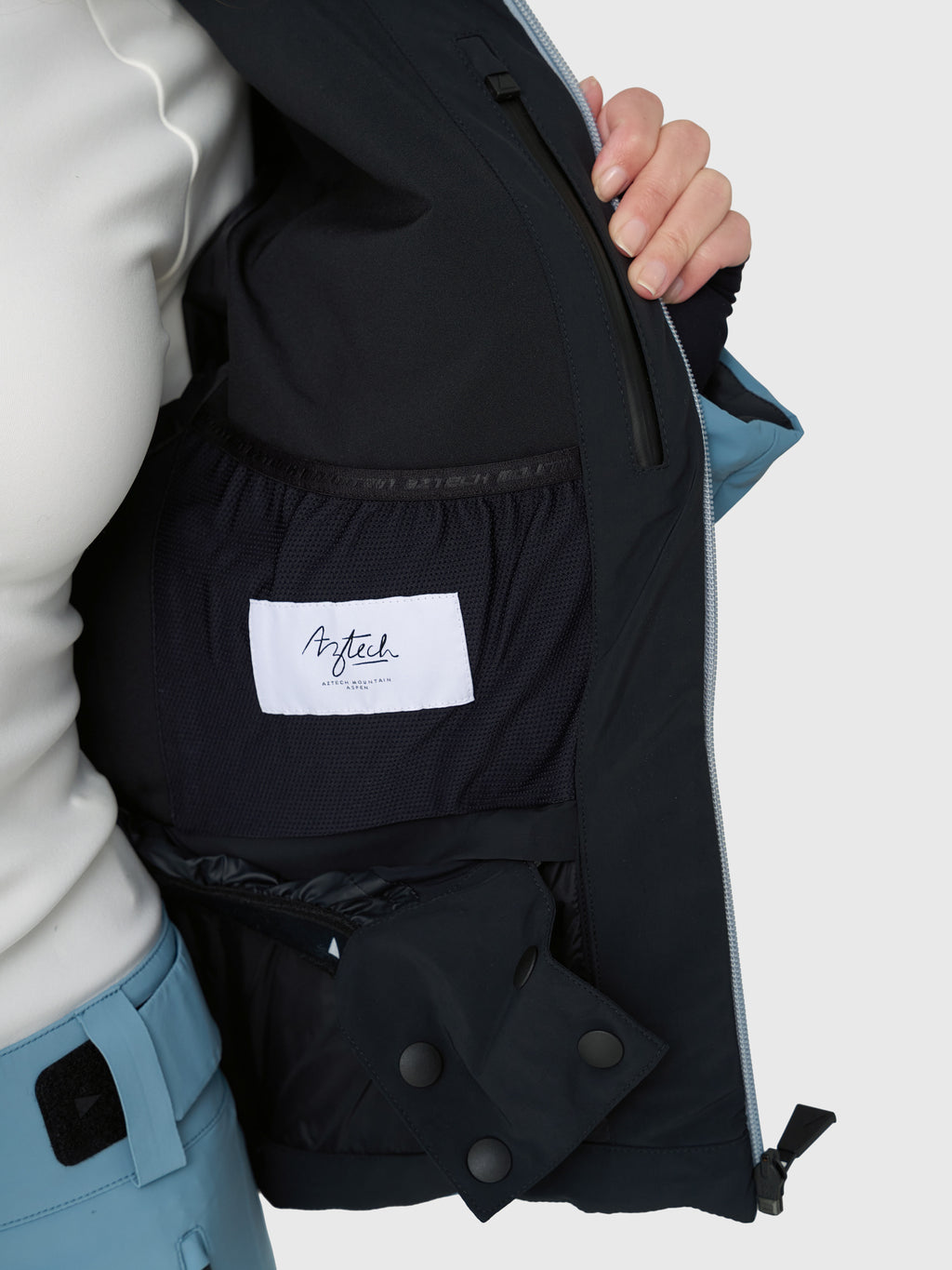 AMW40064CxGLACIERREFLECTIVE-alt3