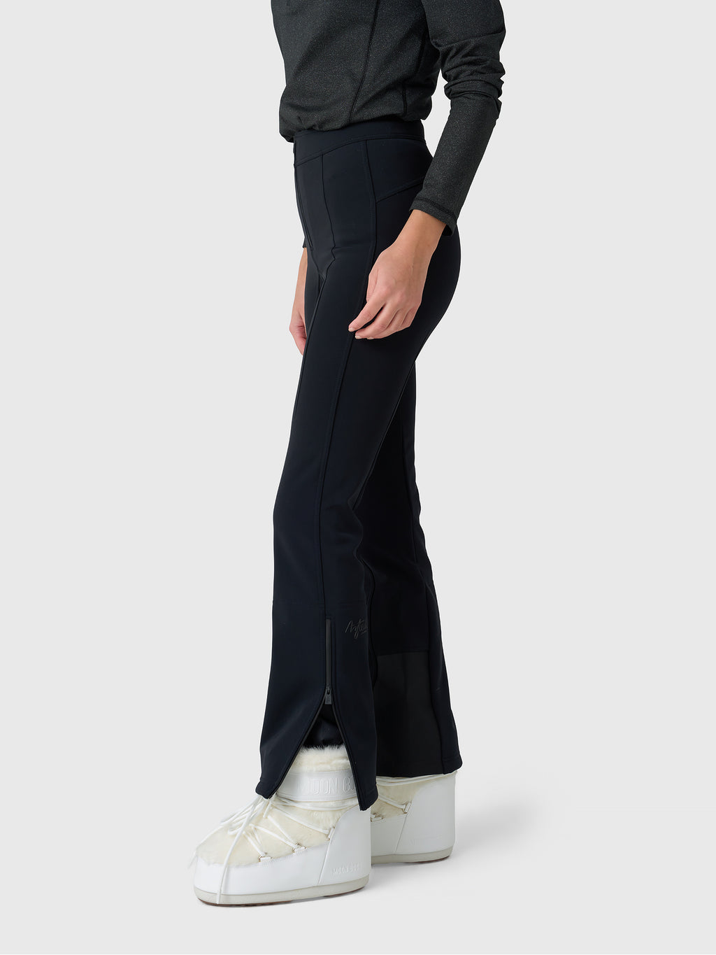 AMW40067BxNEWSPACEBLACK-alt2