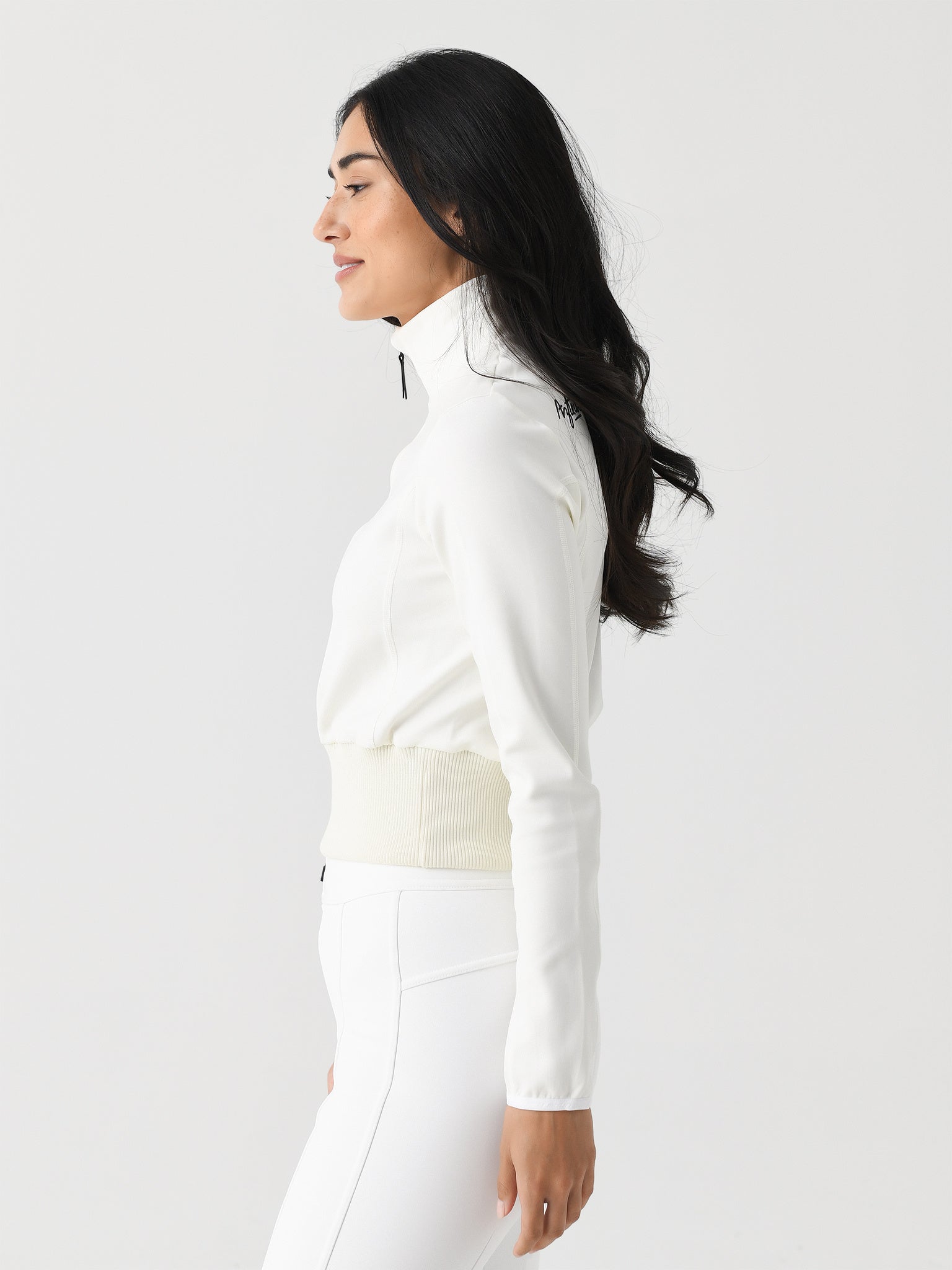 AMW40073xCLOUDWHITE-alt2