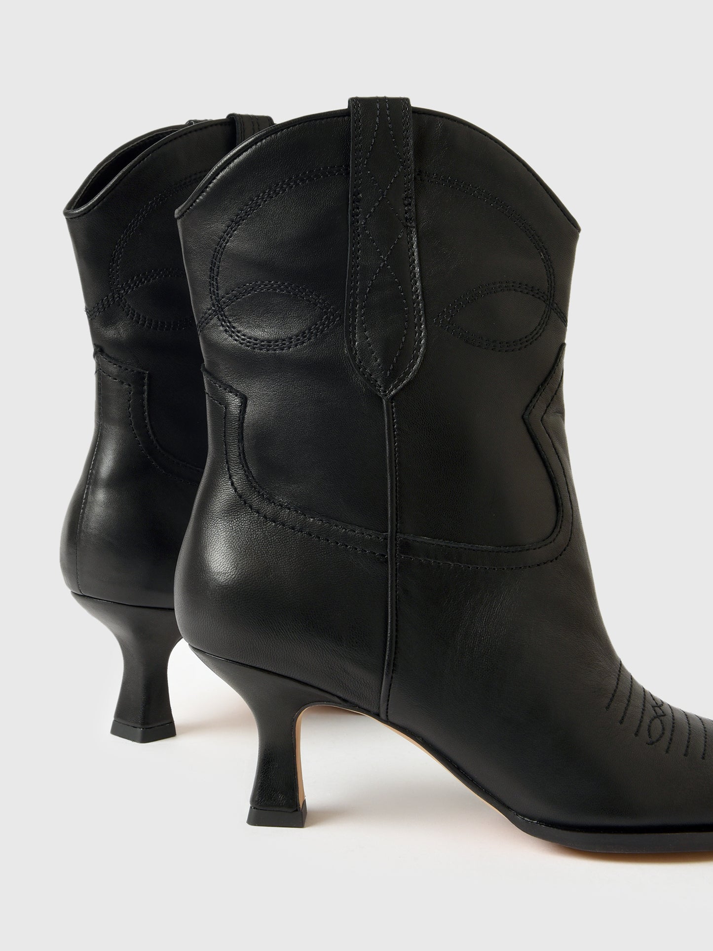 ANGEL__xBLACKLEATHER-alt4