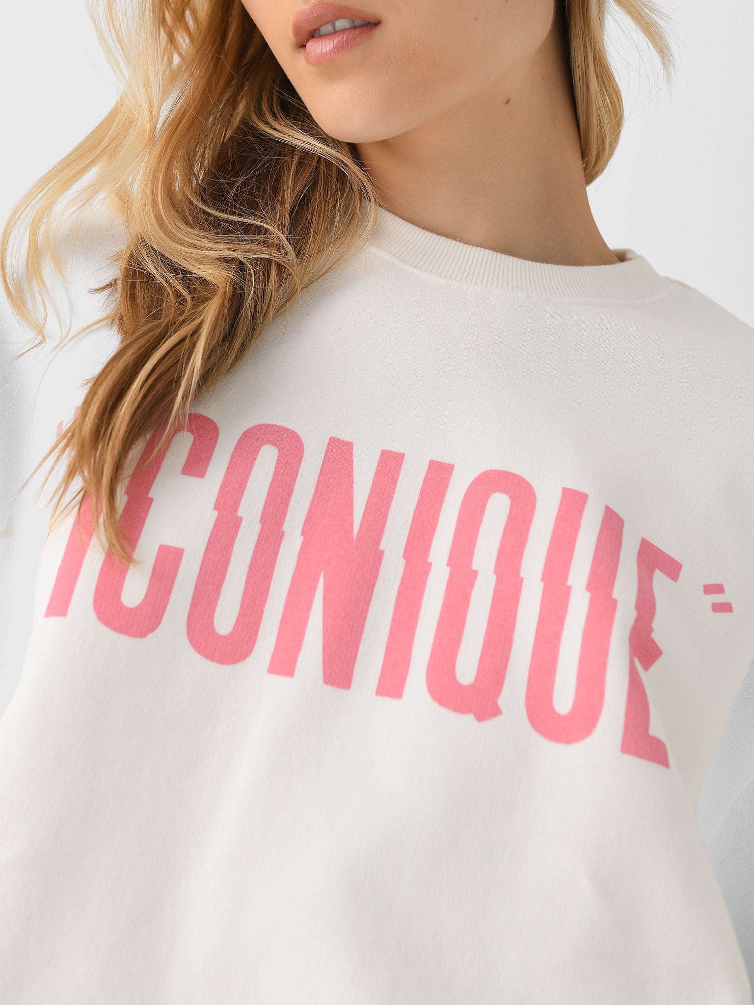 AP-LS-LS-100322xOYSTERWHITEWPEONY-alt4