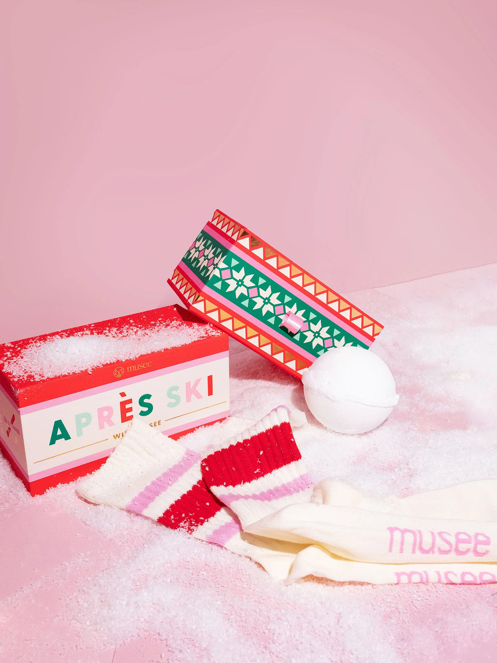 APRES SKI BATH BALM AND SOCK SETxNA-alt1
