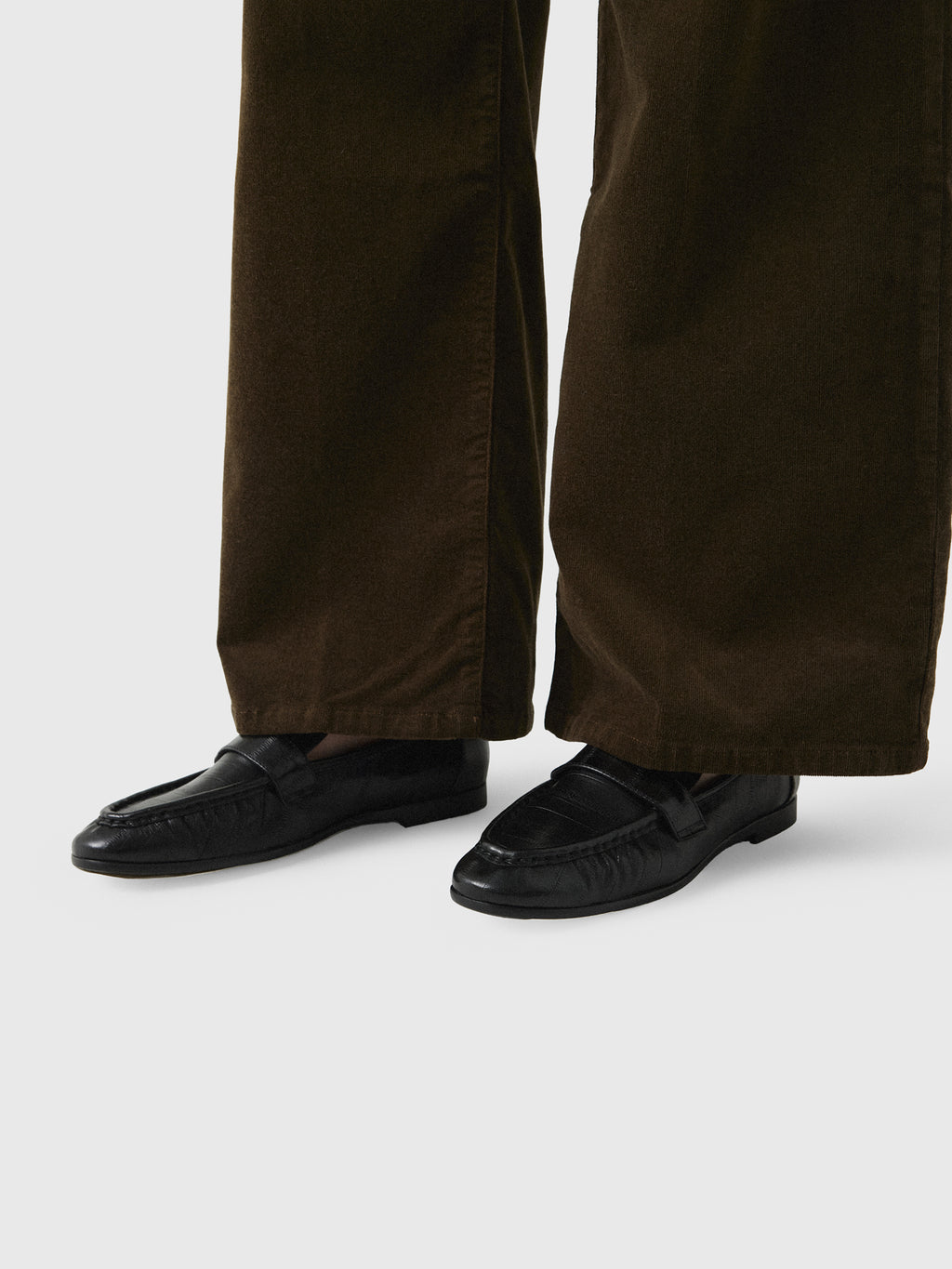 Black Suede Studio Women's Arrow Loafer - Saint Bernard