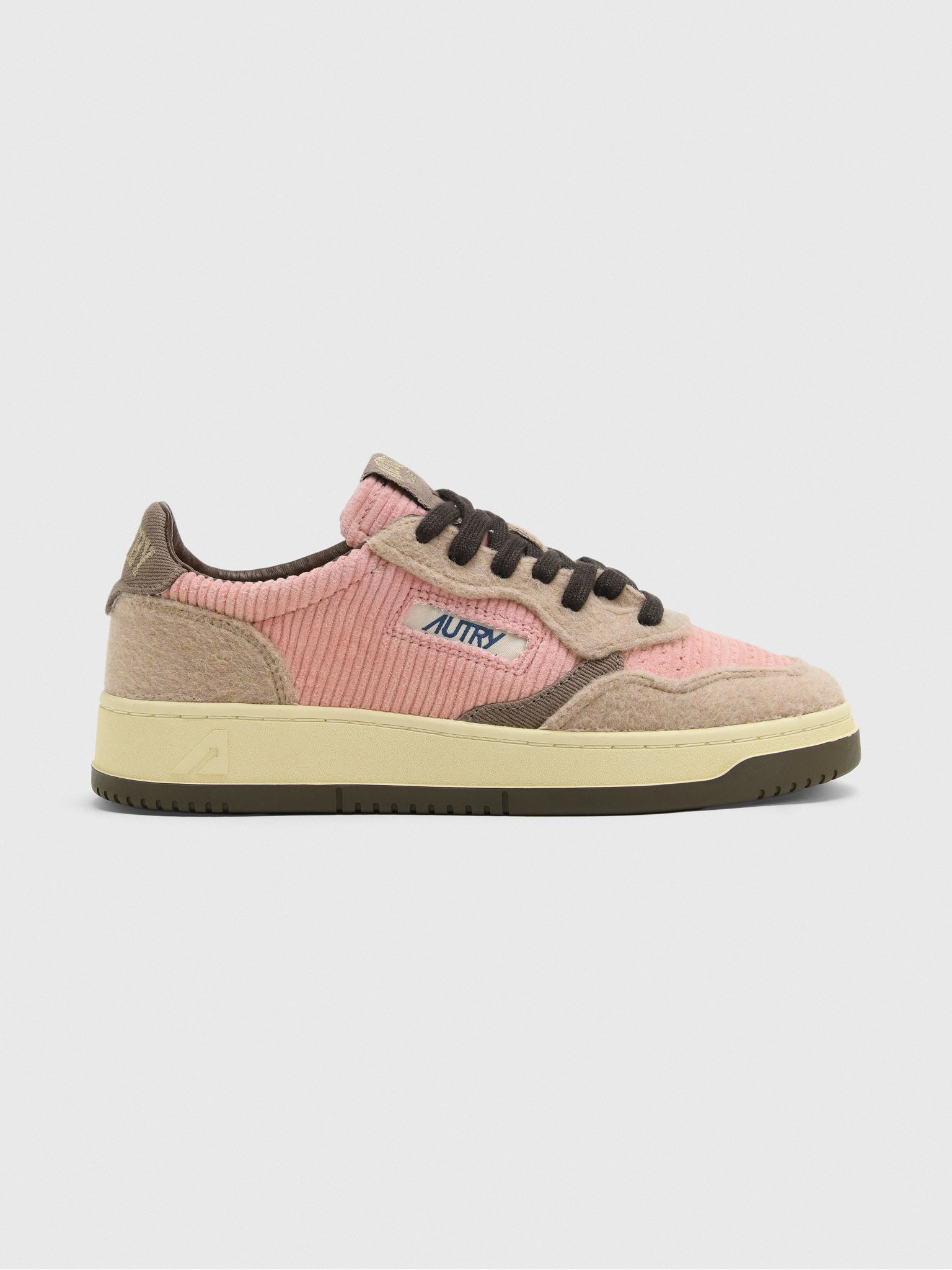 Autry Women's Medalist Low Sneaker - Saint Bernard