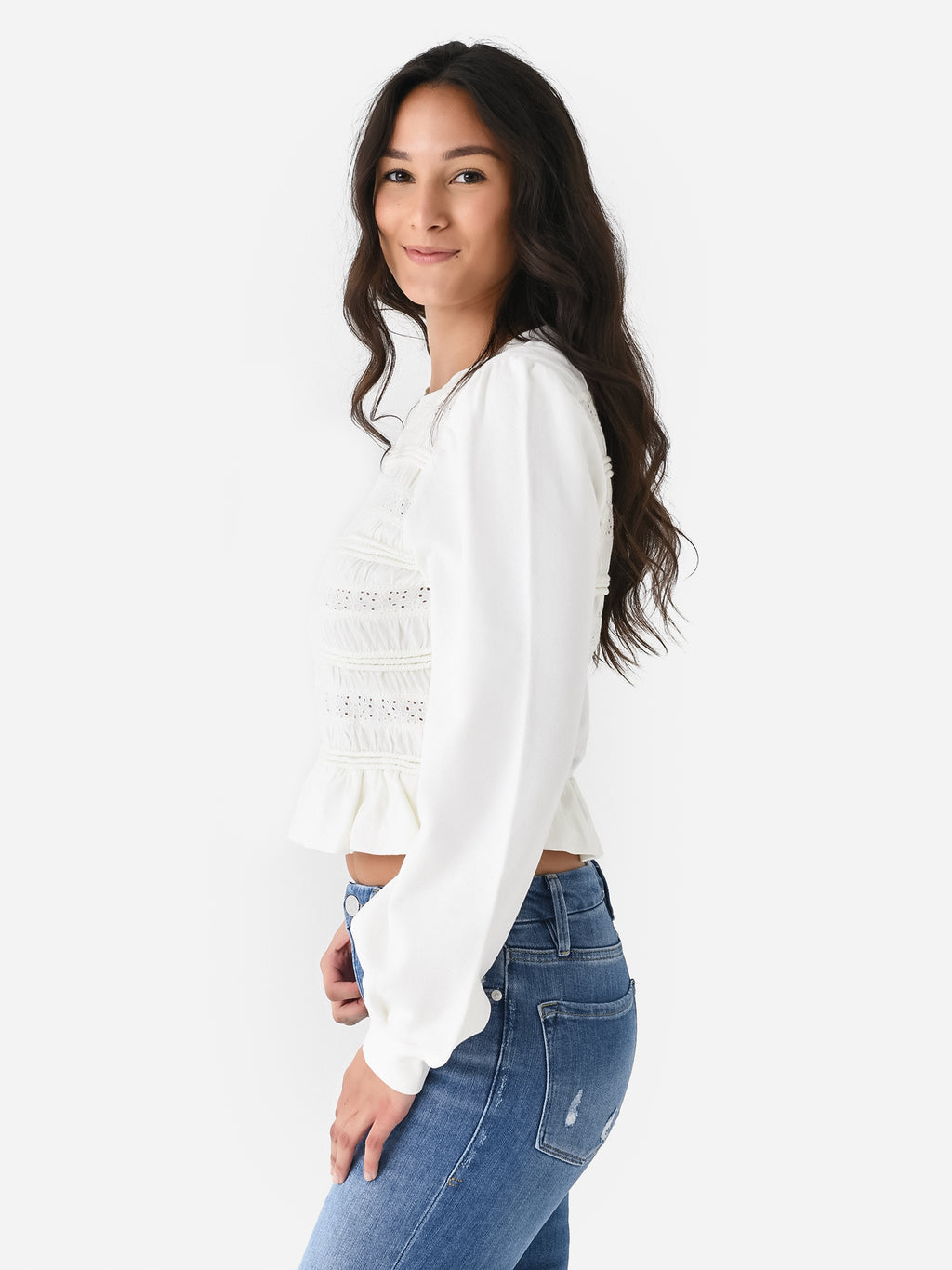 AW23-063xCREAM-alt2