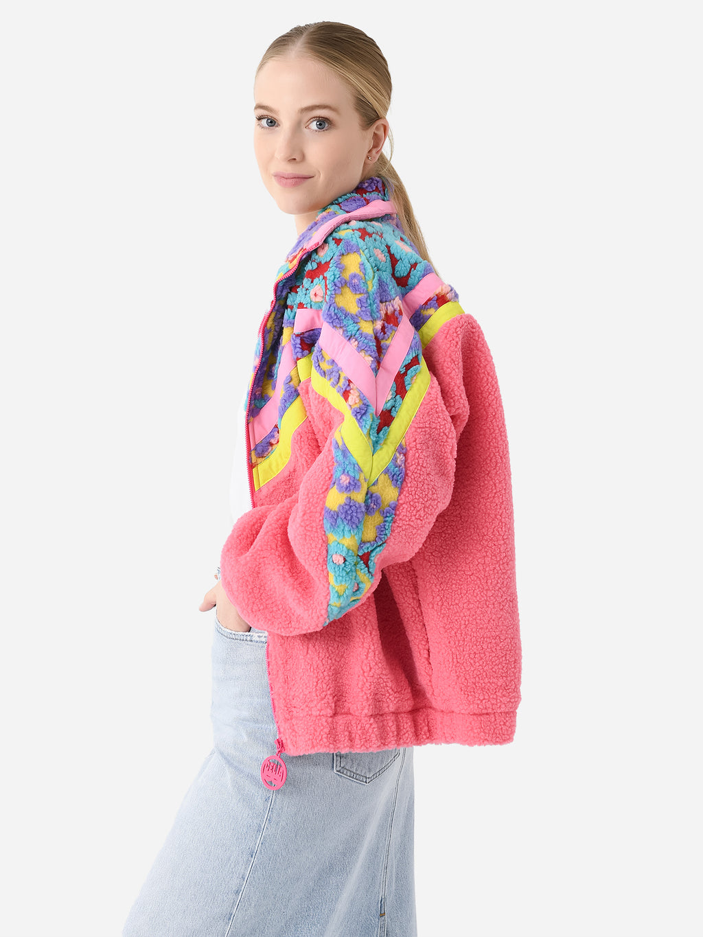 AW23-CB-J11xMULTI-alt3