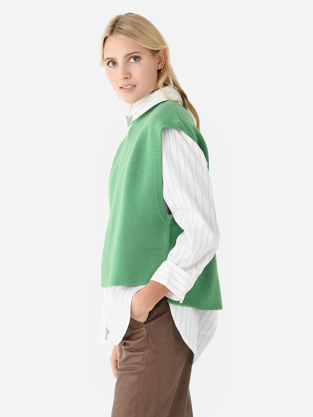 AW23-K22441xPEPPERMINT-alt2