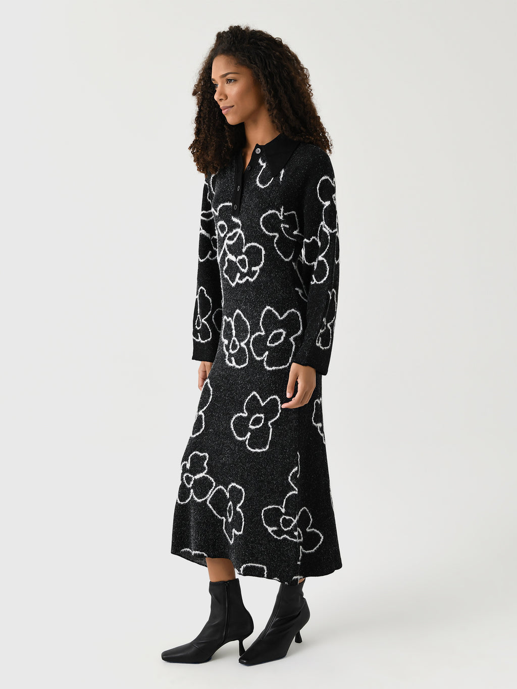 AW24-014_xBLACK-alt1